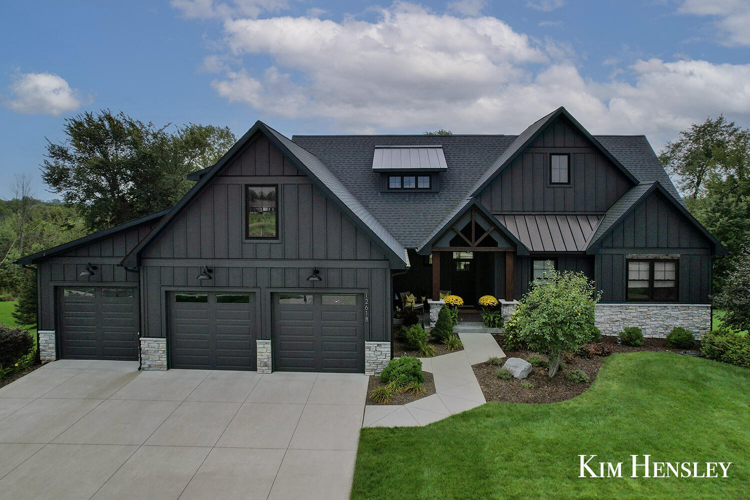 12618 Ridgedale Drive Property Photo 1