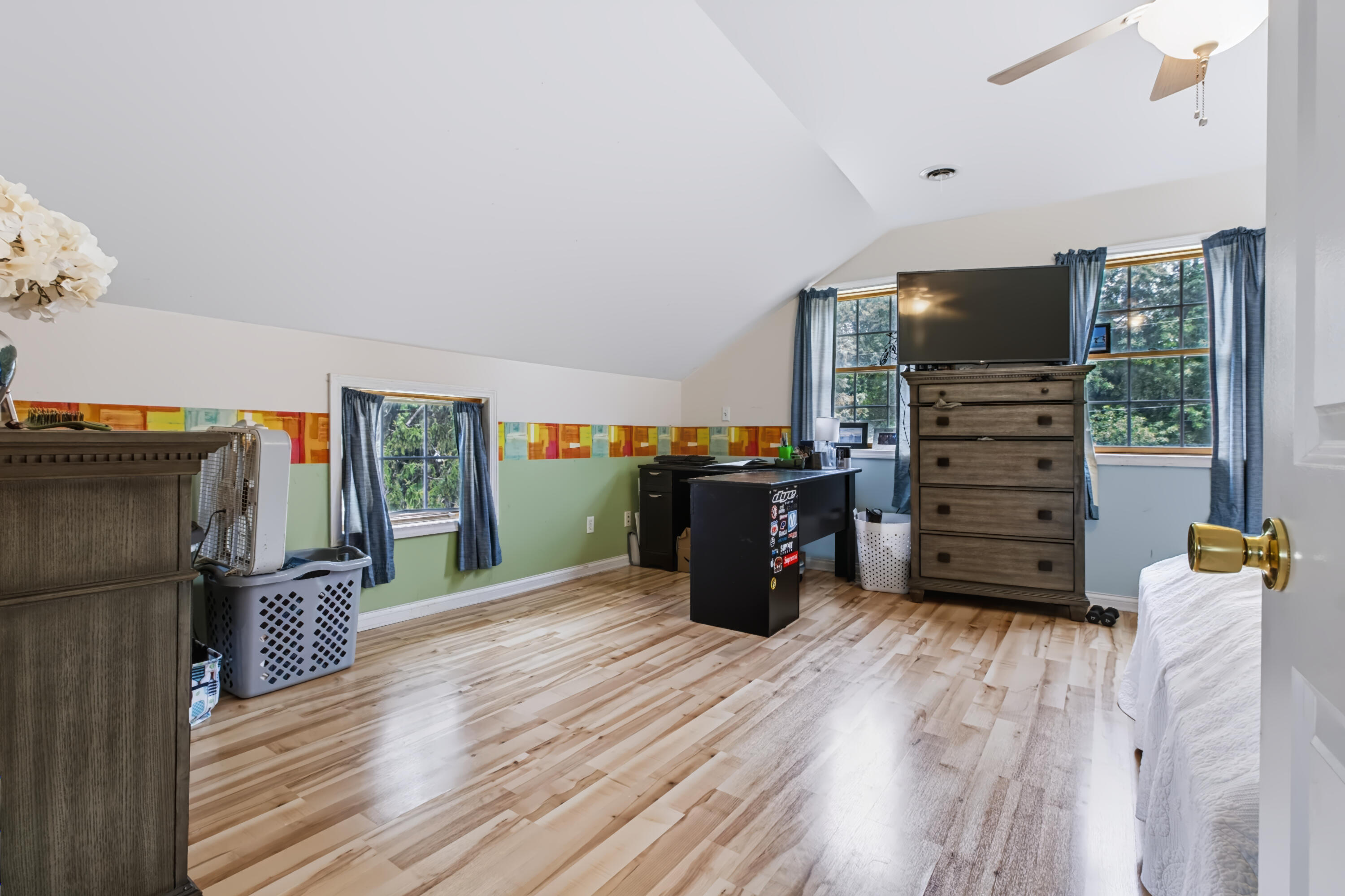 404 S Berrien Street Property Photo 19