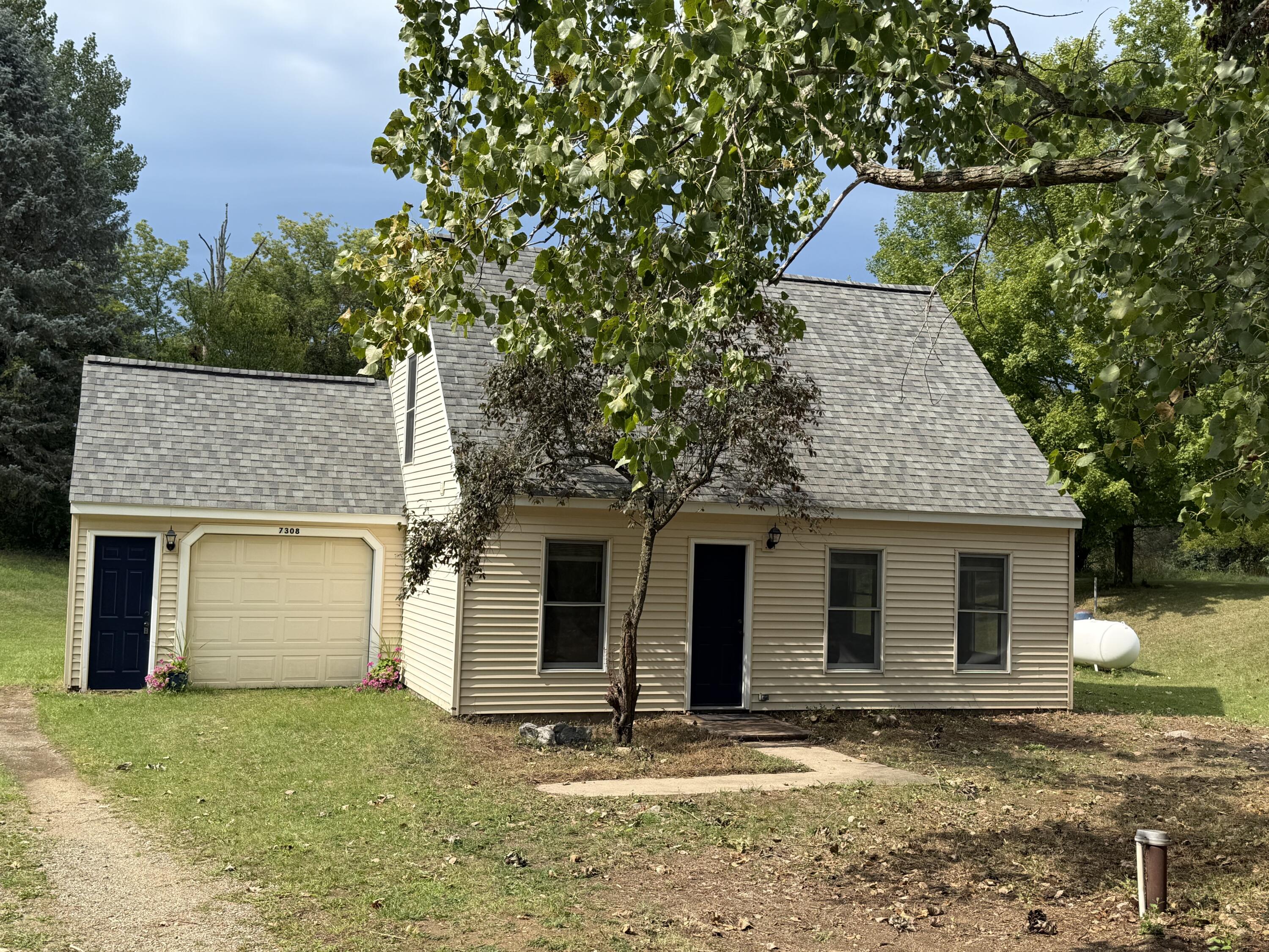 7308 Highland Drive Property Photo 3