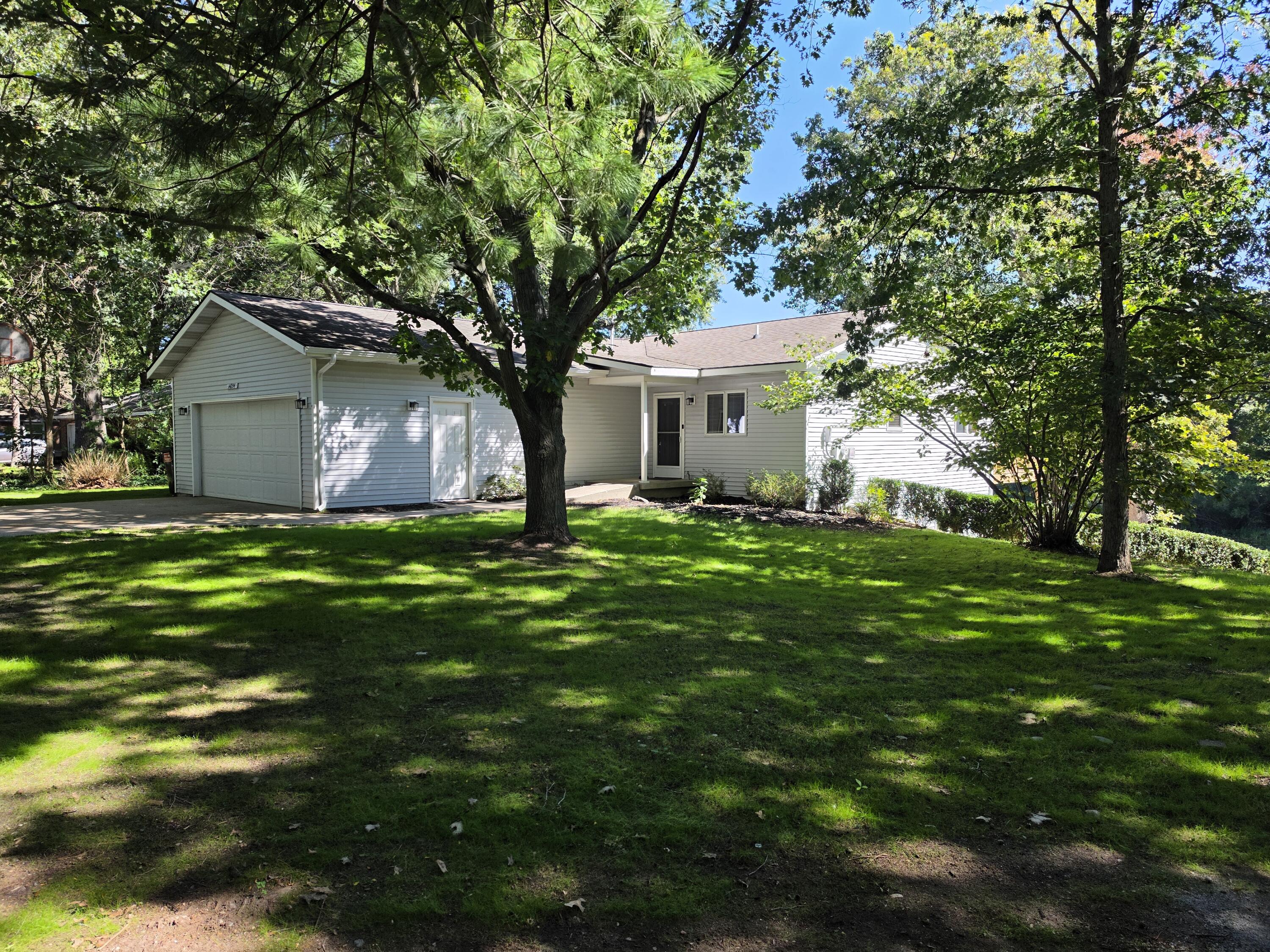 14254 Green Street Property Photo 1