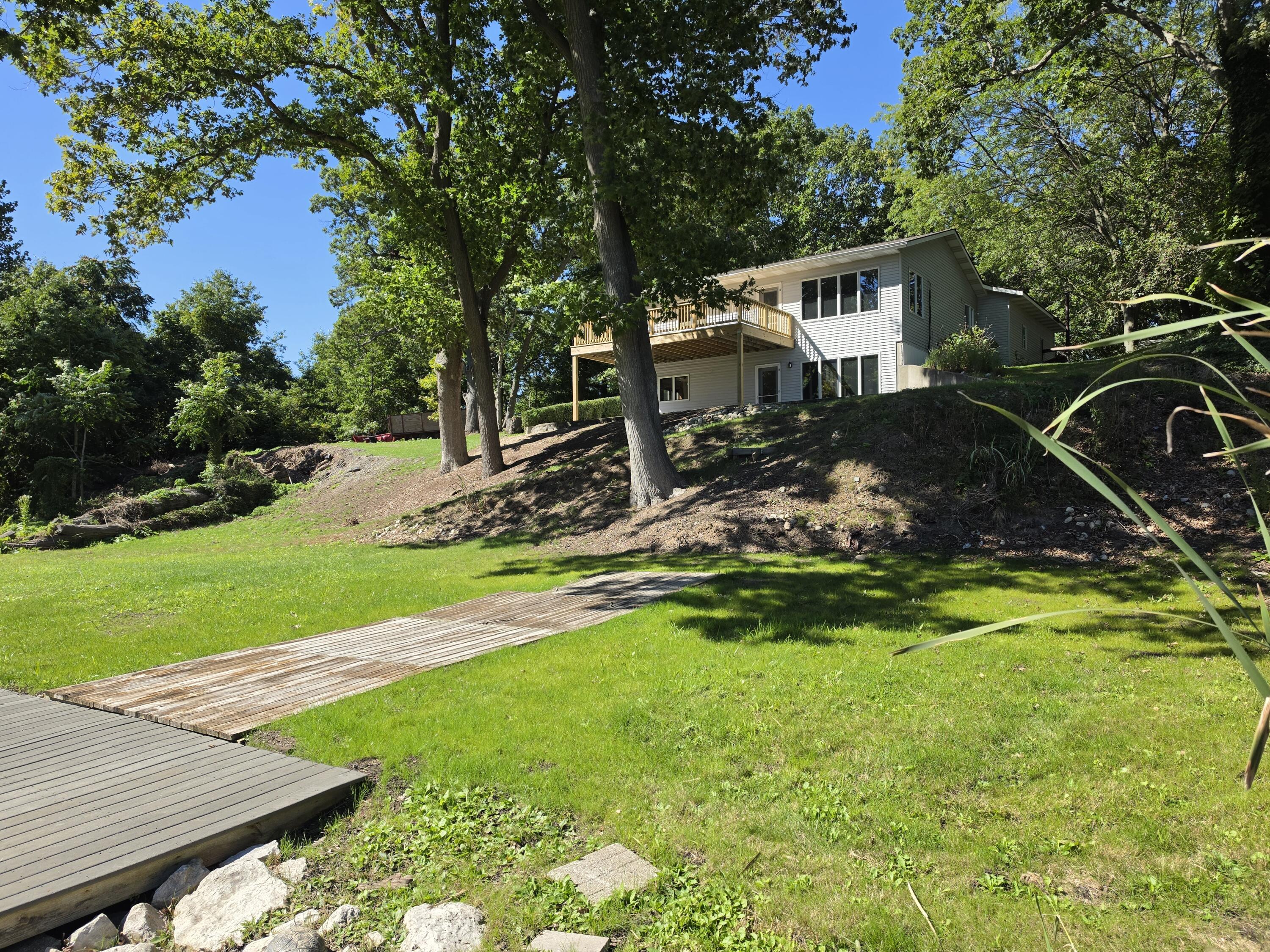 14254 Green Street Property Photo 5