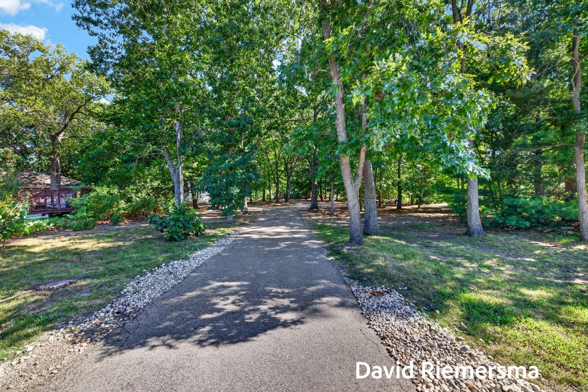 14254 Green Street Property Photo 9