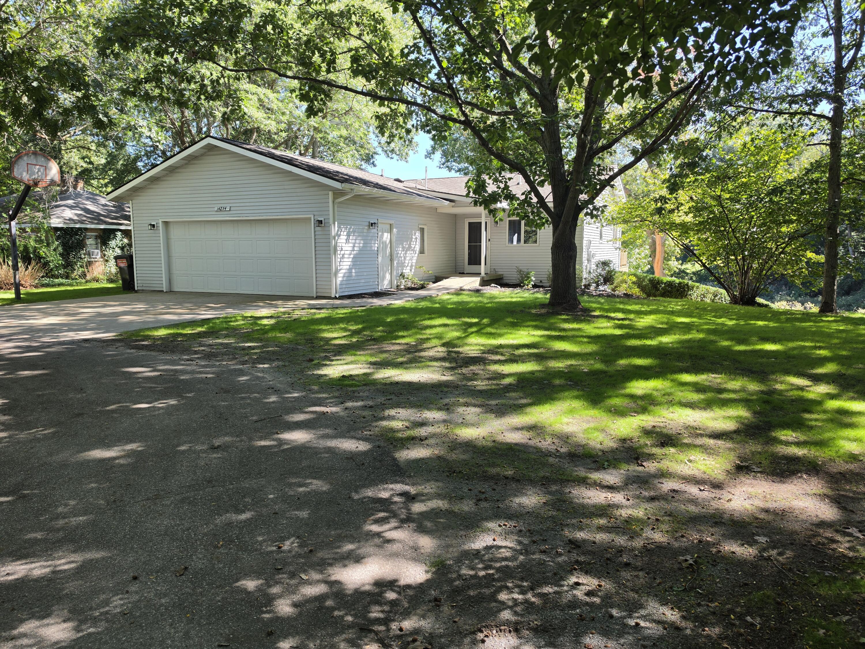 14254 Green Street Property Photo 63