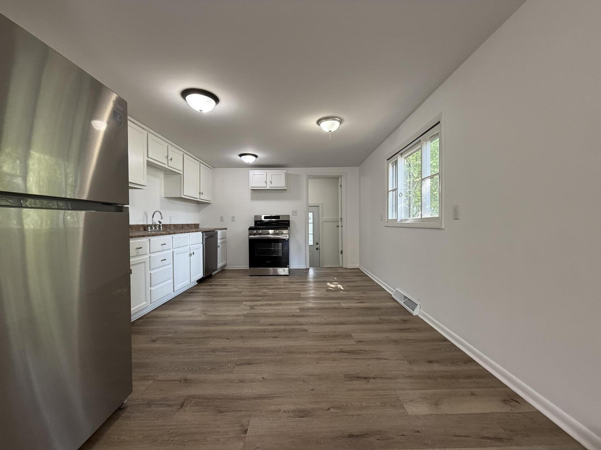 9470 Peck Road Property Photo 13
