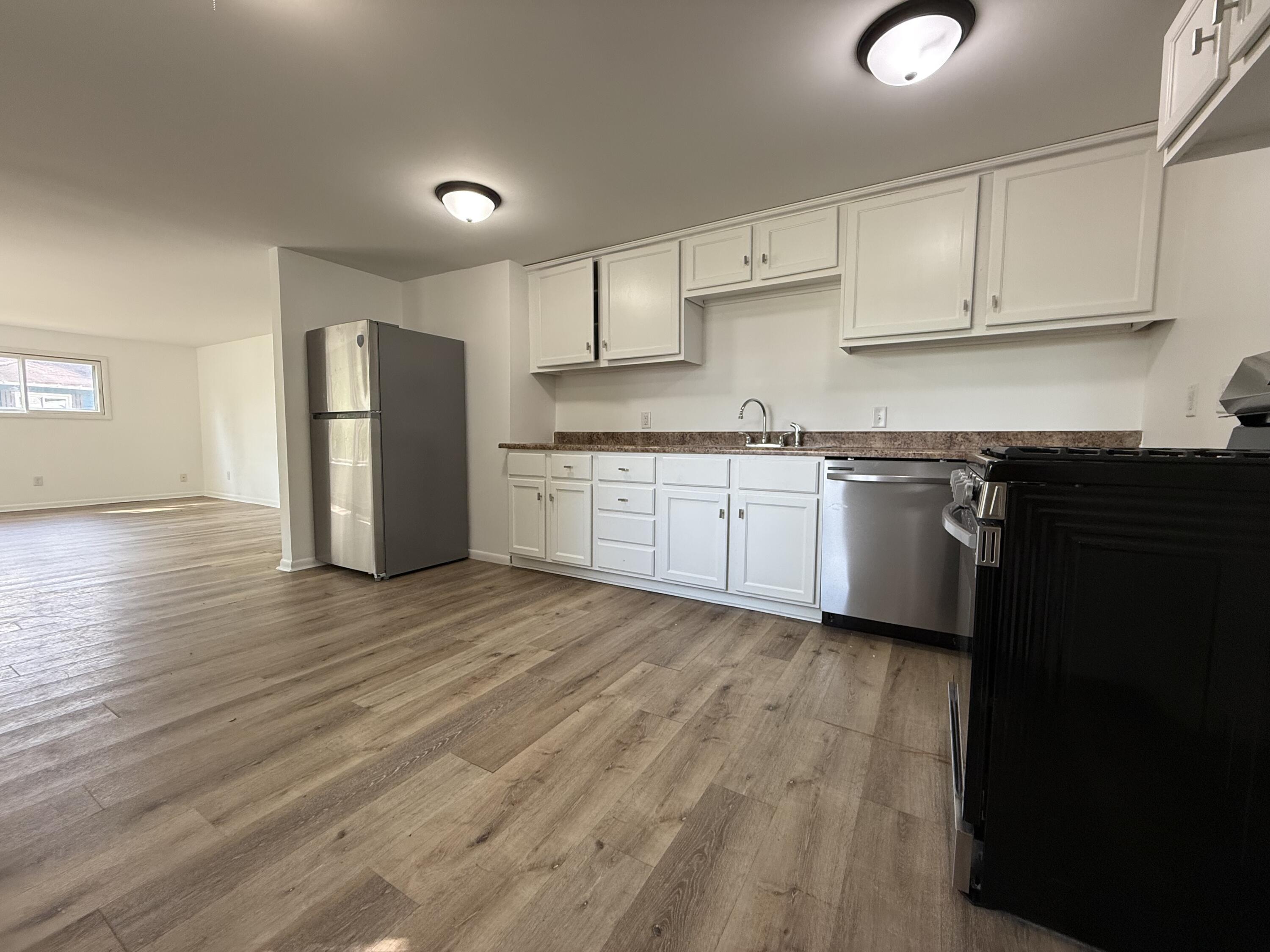 9470 Peck Road Property Photo 16