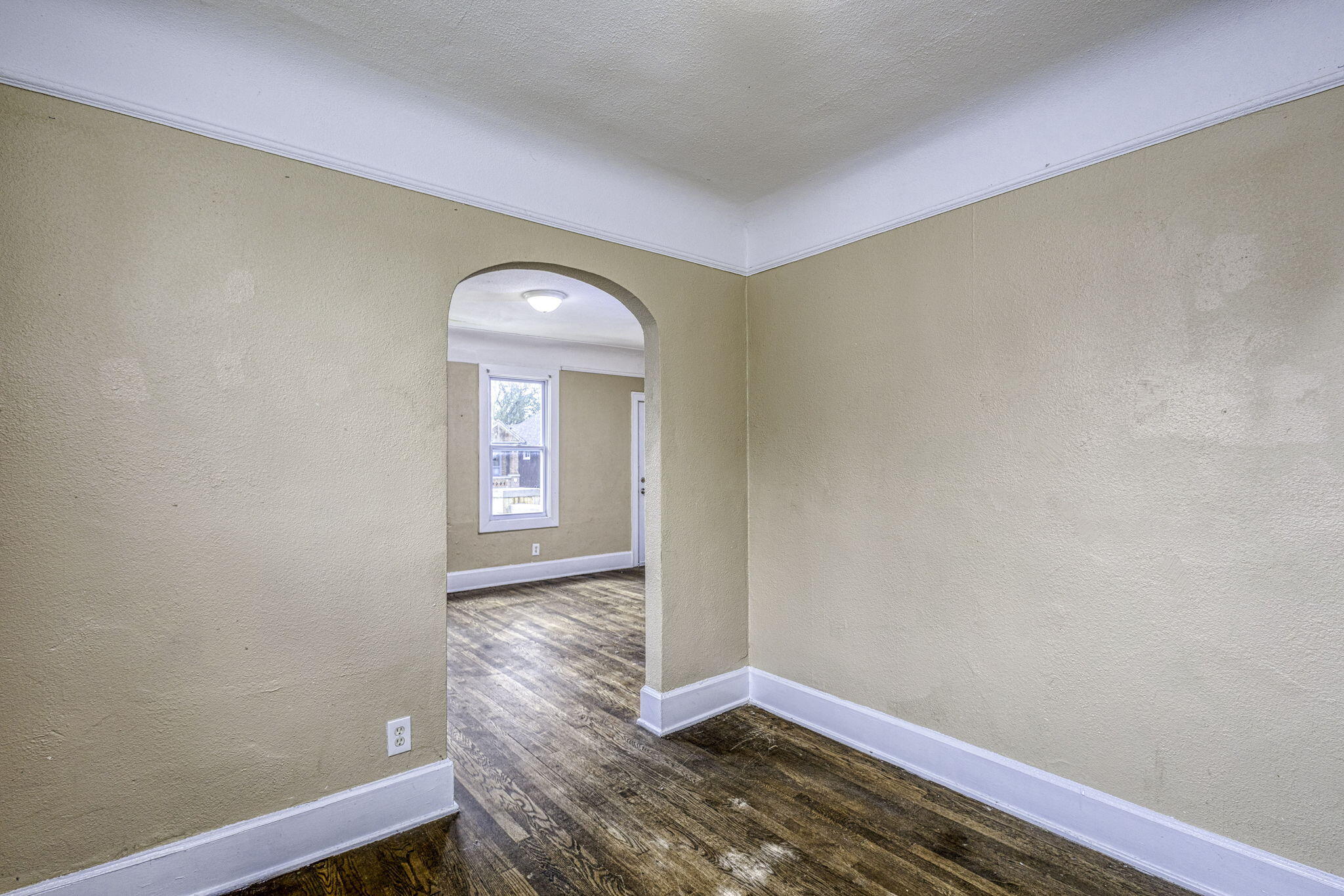 2952 Waverly Street 2e Property Photo 6