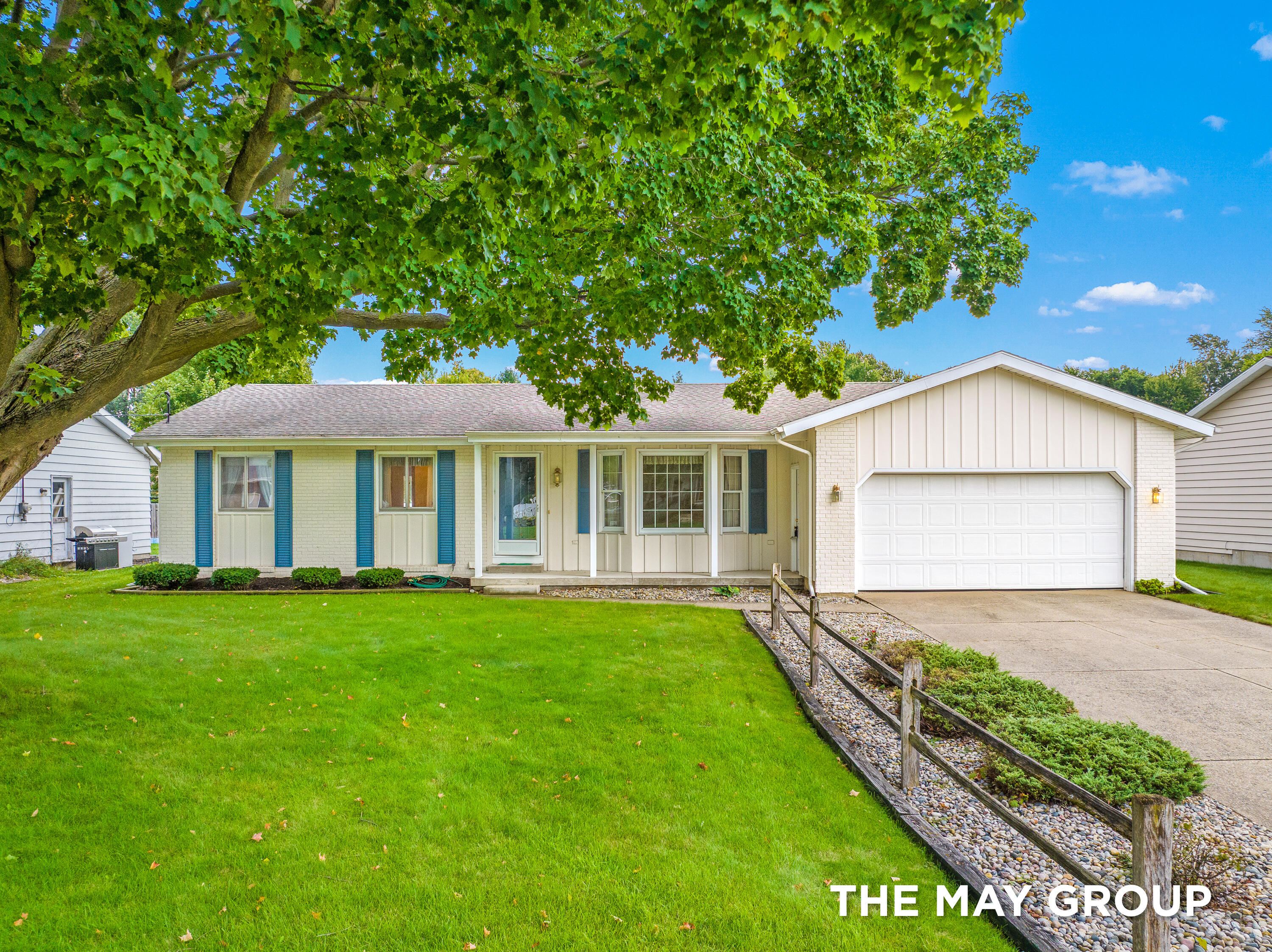 3908 Meadowood Lane Sw Property Photo 1