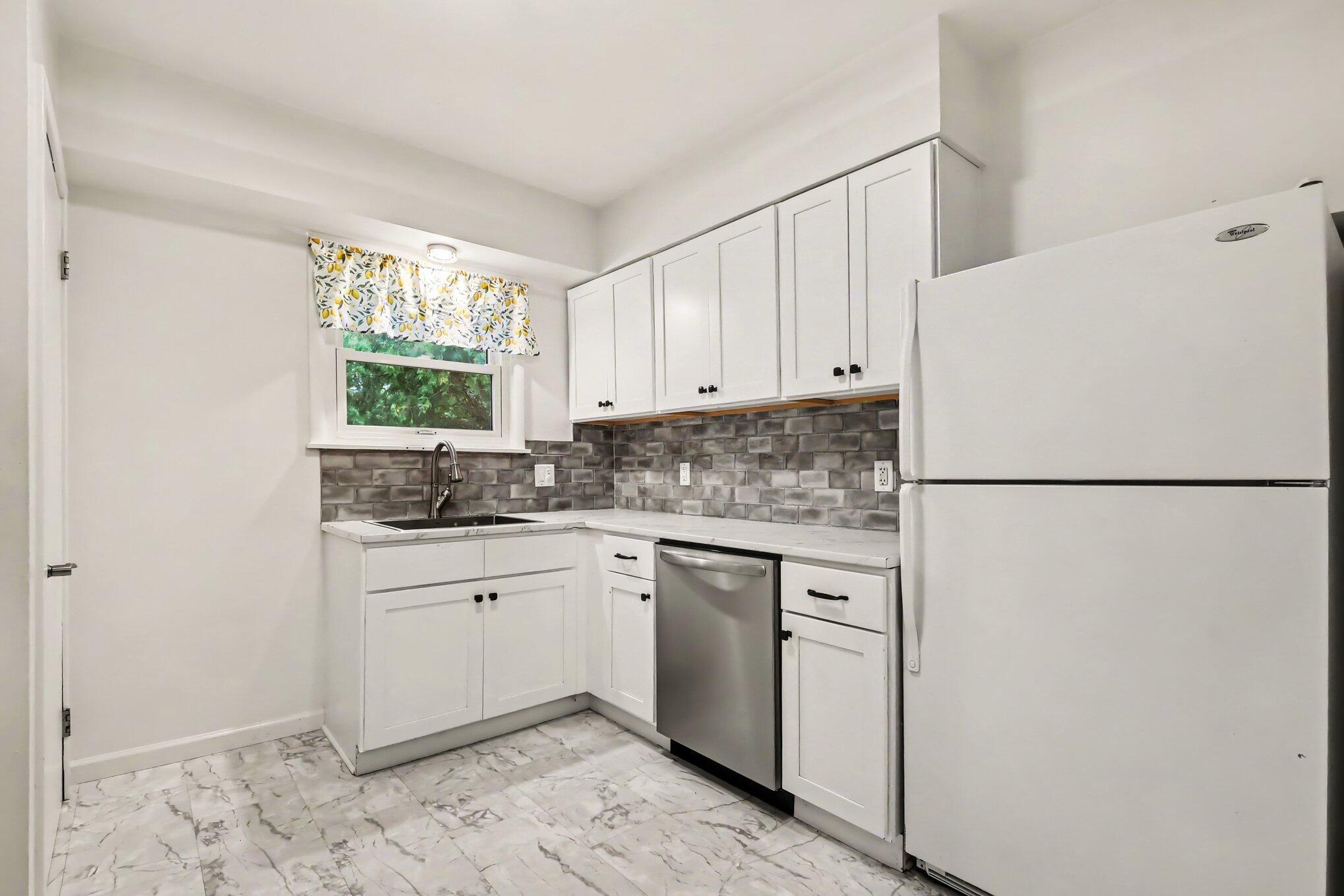4833 Wakefield Avenue Ne Property Photo 16