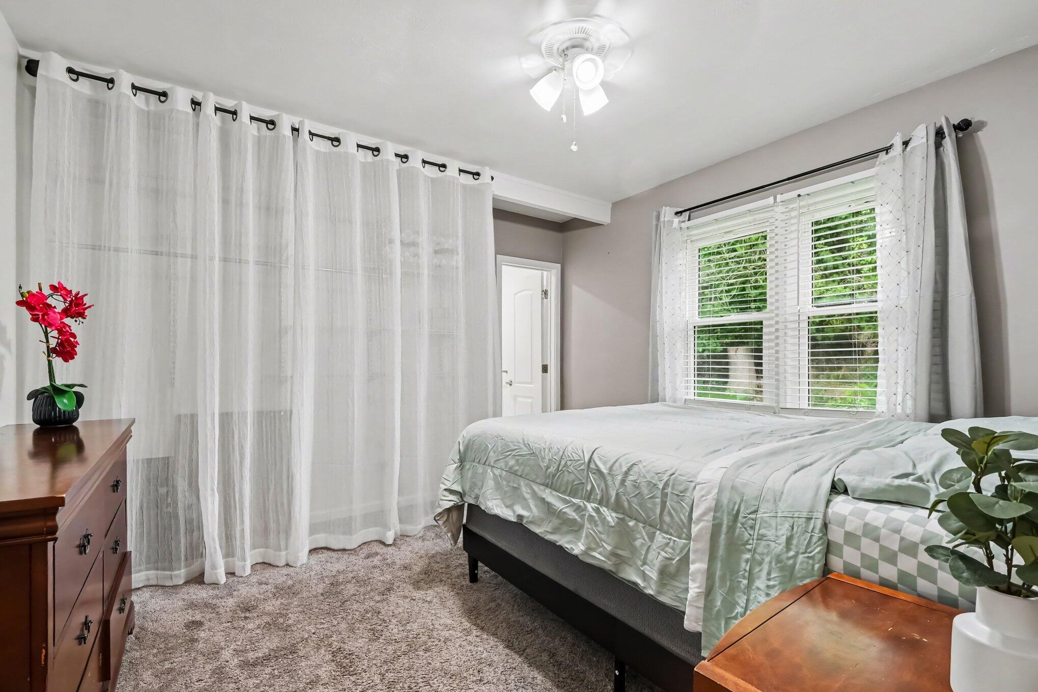 4833 Wakefield Avenue Ne Property Photo 18