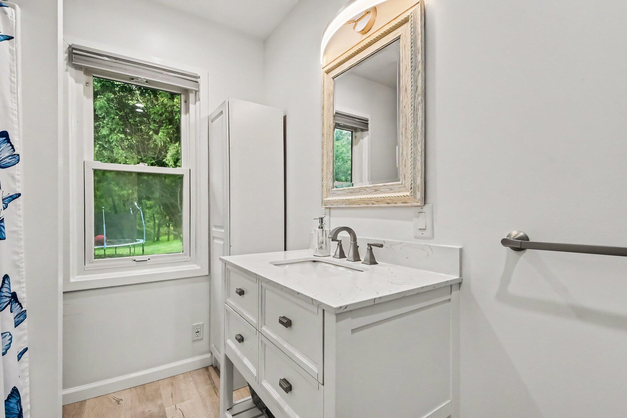 4833 Wakefield Avenue Ne Property Photo 20