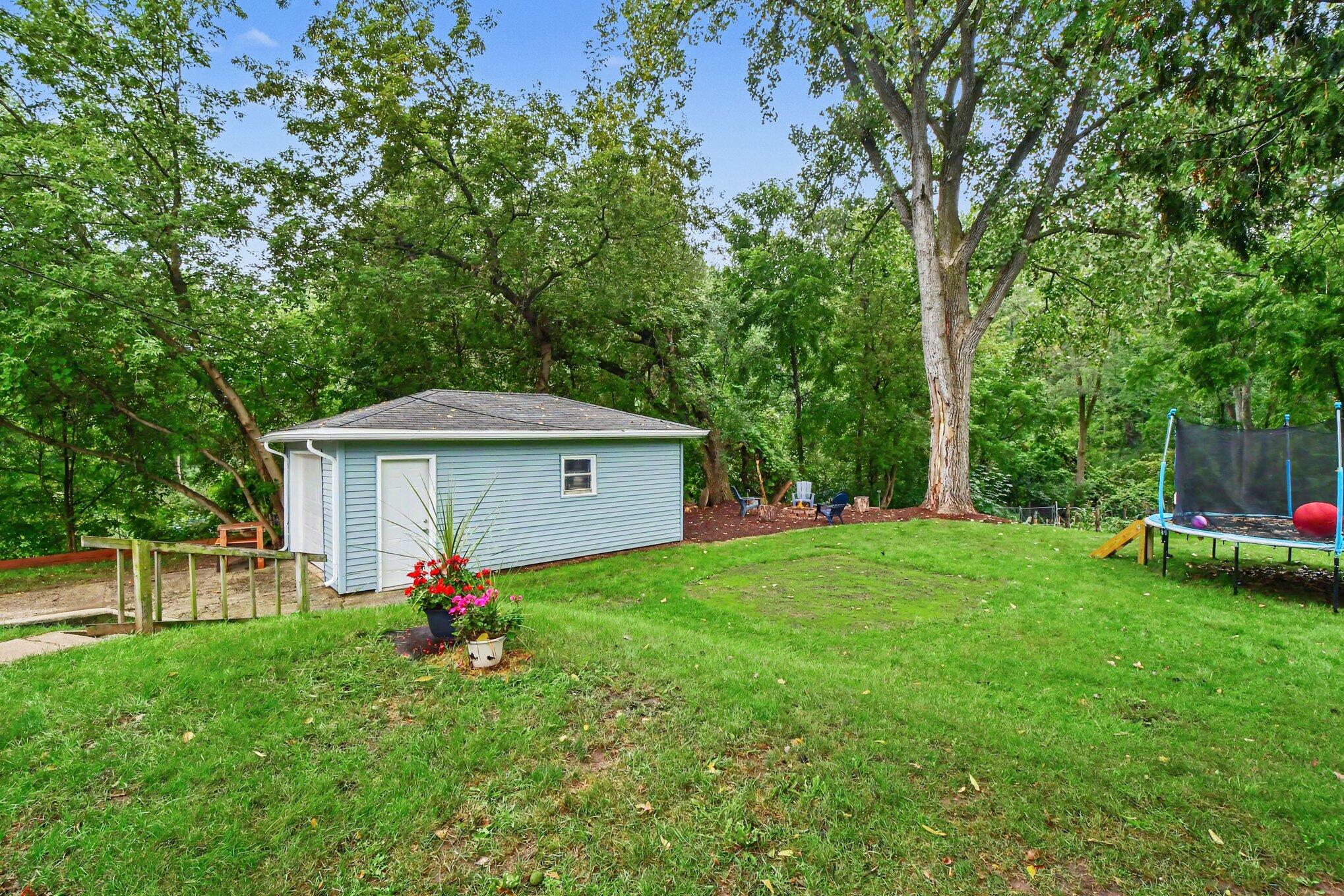 4833 Wakefield Avenue Ne Property Photo 29