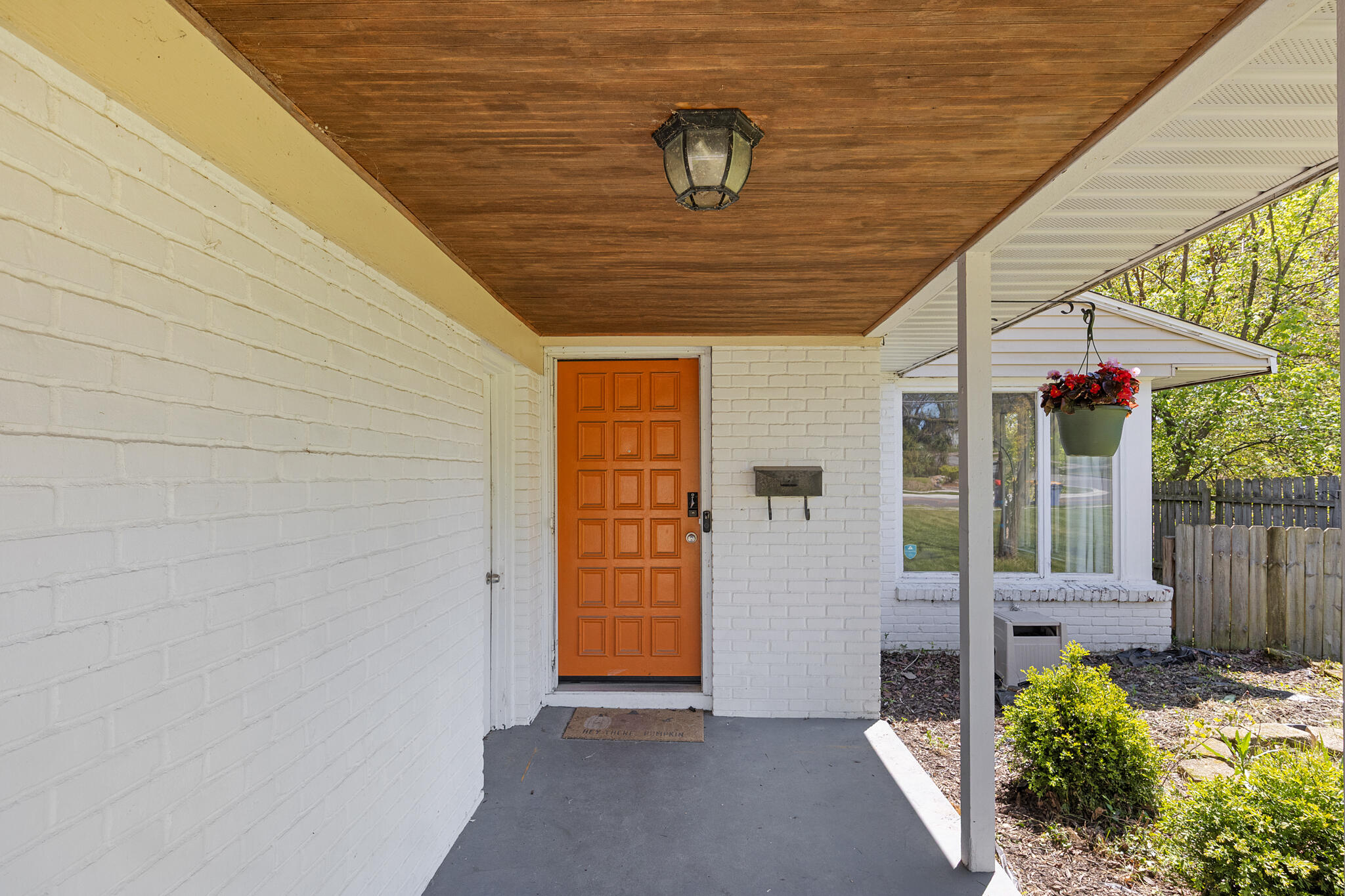 1742 Boston Street Se Property Photo 2