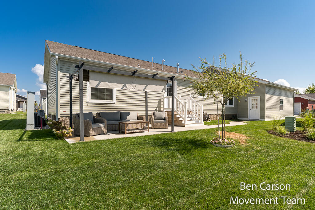 5227 Floral Wood Lane Property Photo 2
