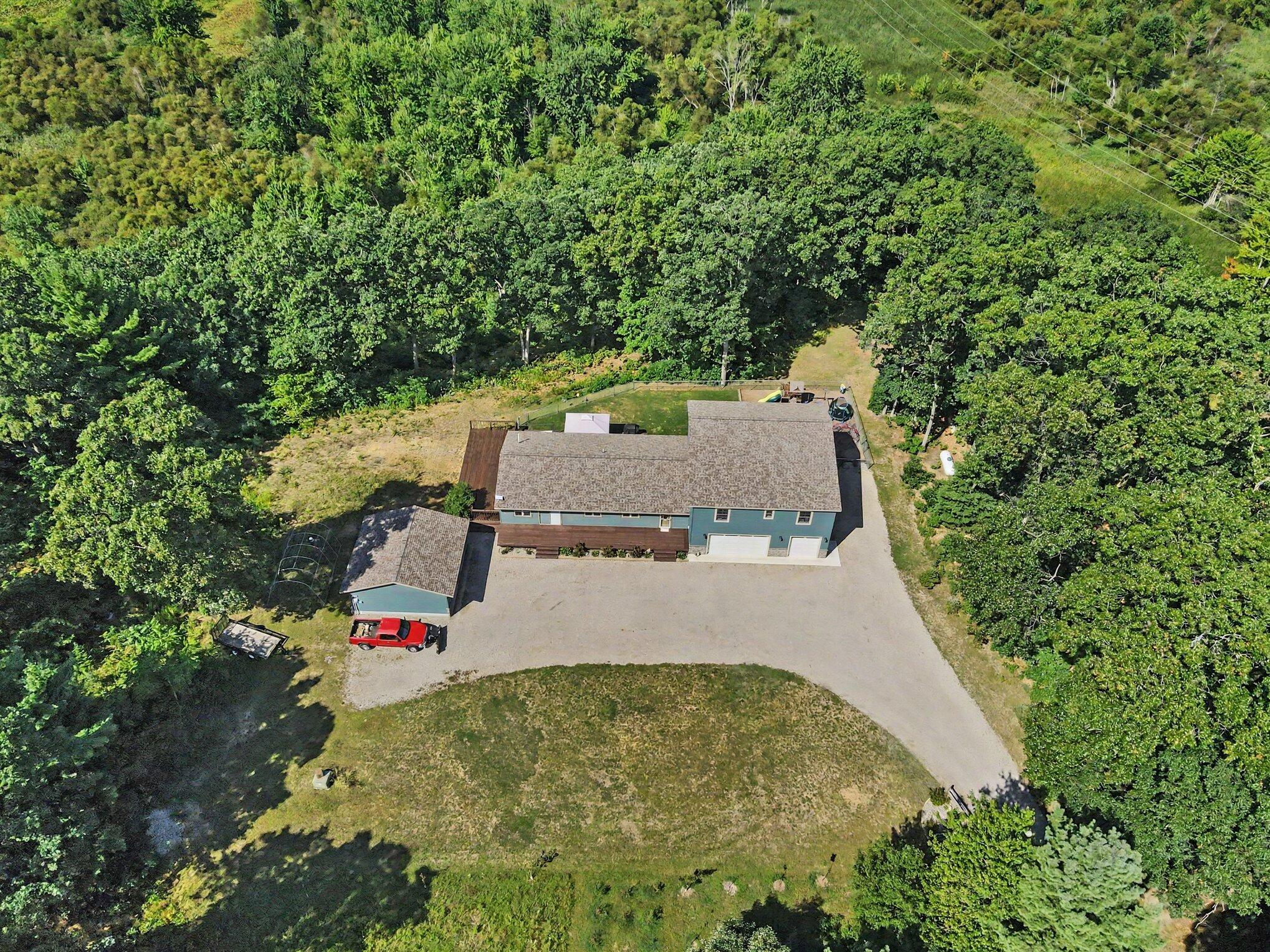 685 N Brooks Road Property Photo 1