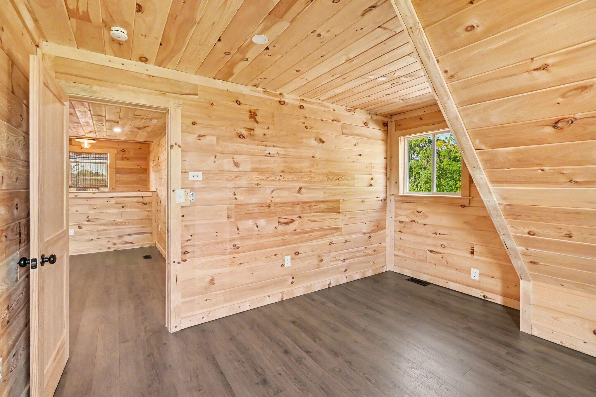 5495 Toles Road Property Photo 31
