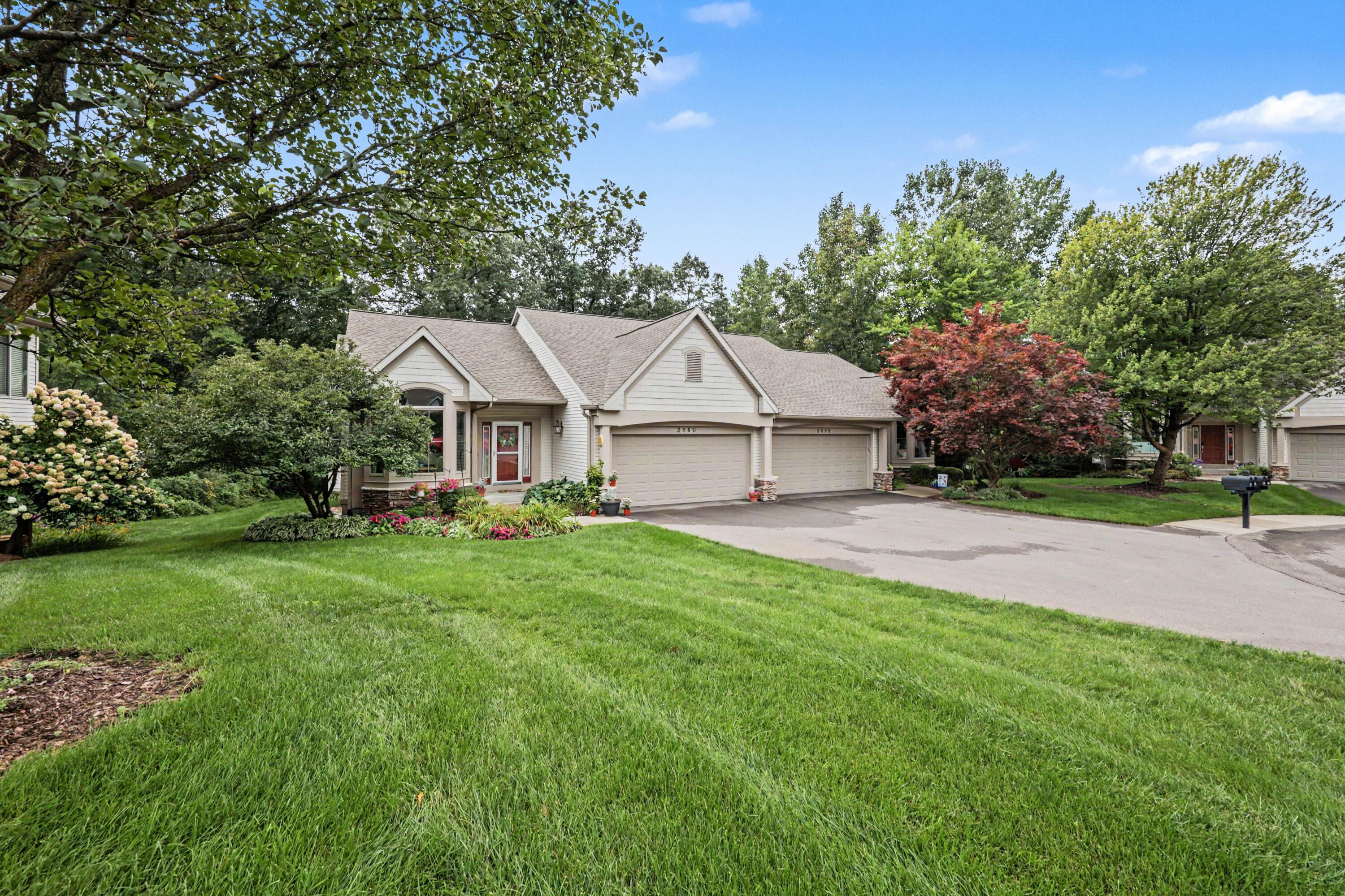 2860 Willow Ln Court Ne Property Photo 5