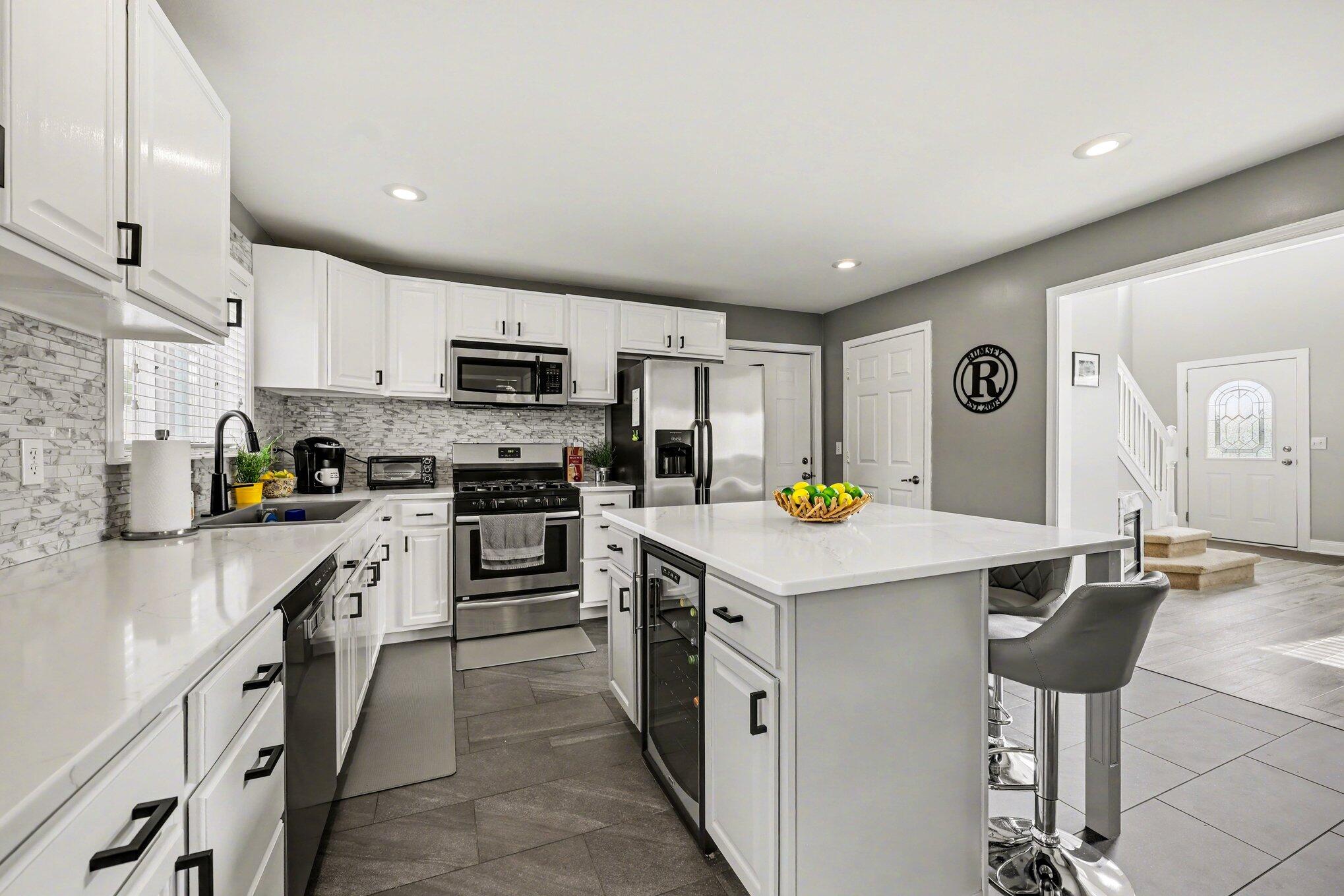 10577 Keane Drive Property Photo 8