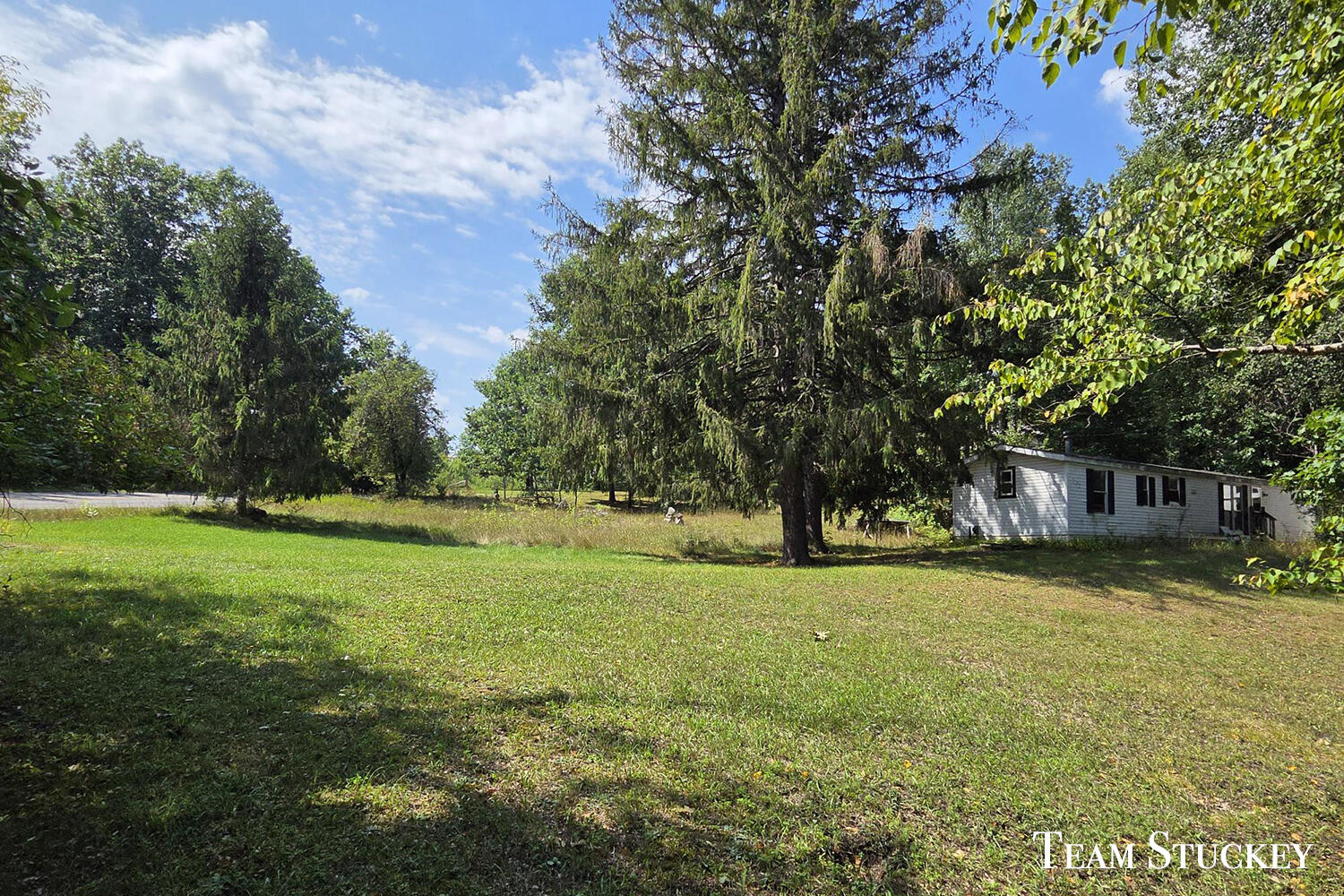18542 9 Mile Road Property Photo 3
