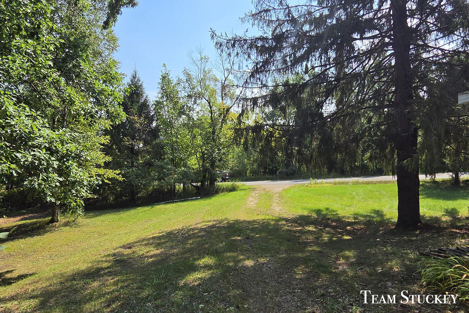 18542 9 Mile Road Property Photo 9