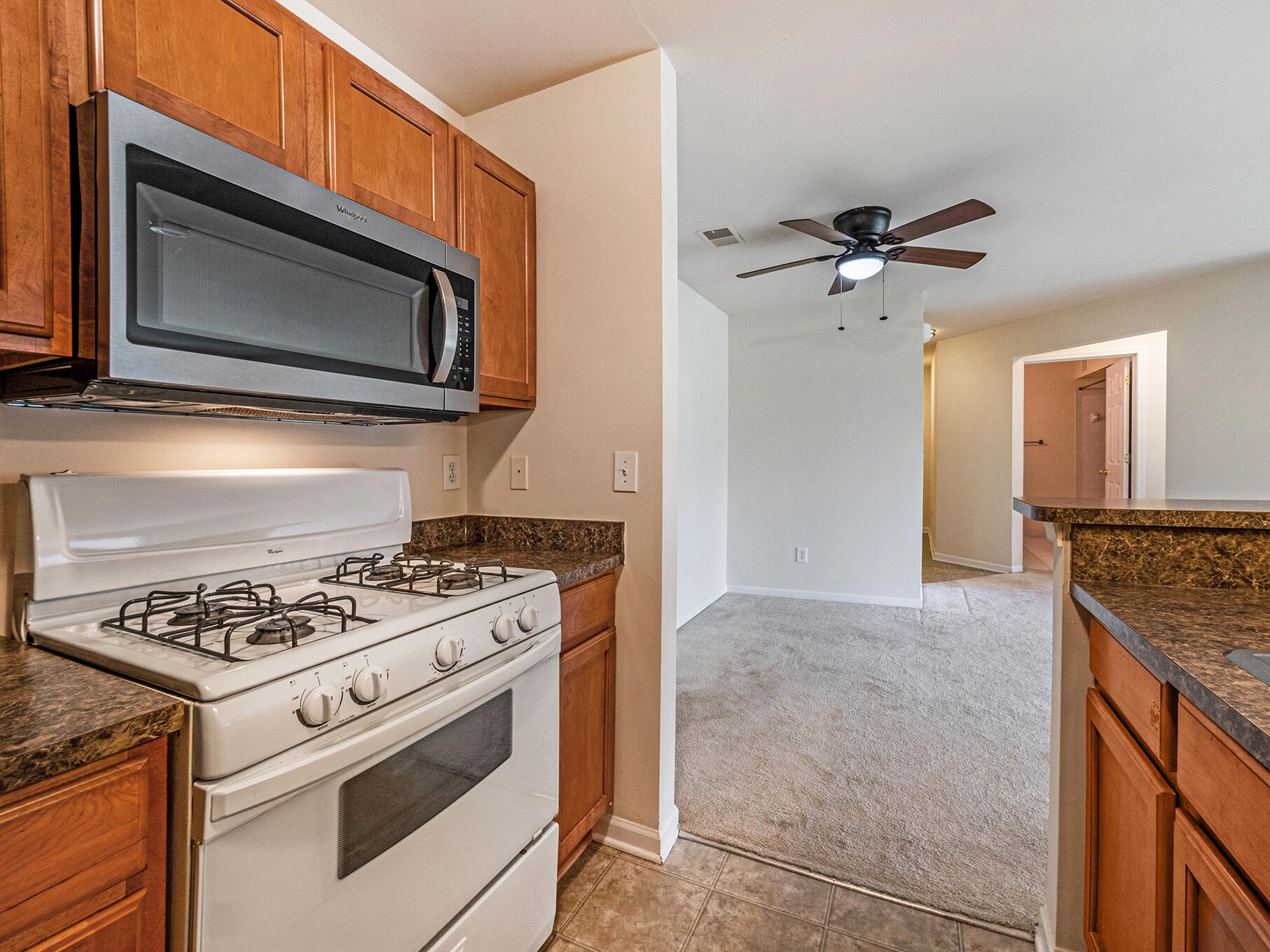 1112 Addington Lane Property Photo 8