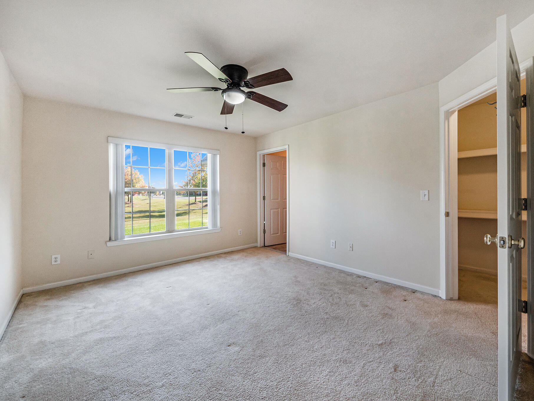 1112 Addington Lane Property Photo 15