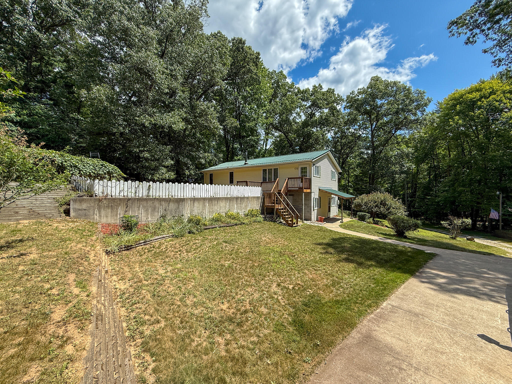 7017 Elm Avenue Property Photo 3
