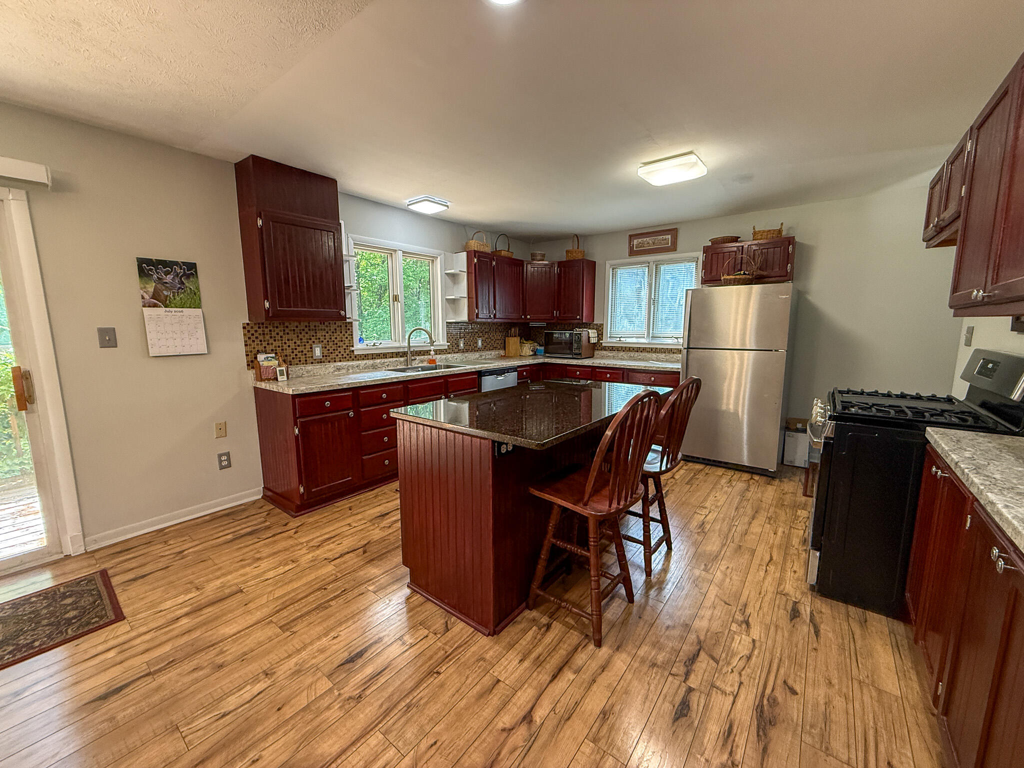 7017 Elm Avenue Property Photo 4