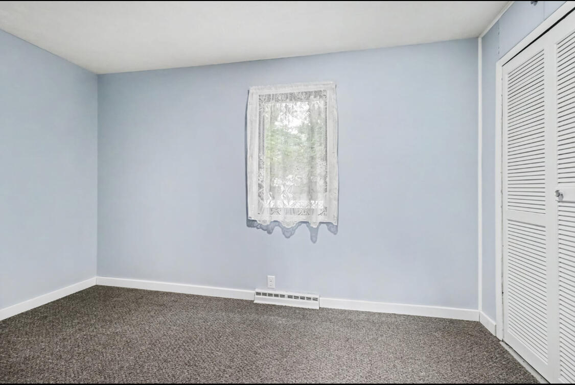 323 Evergreen Street Property Photo 16