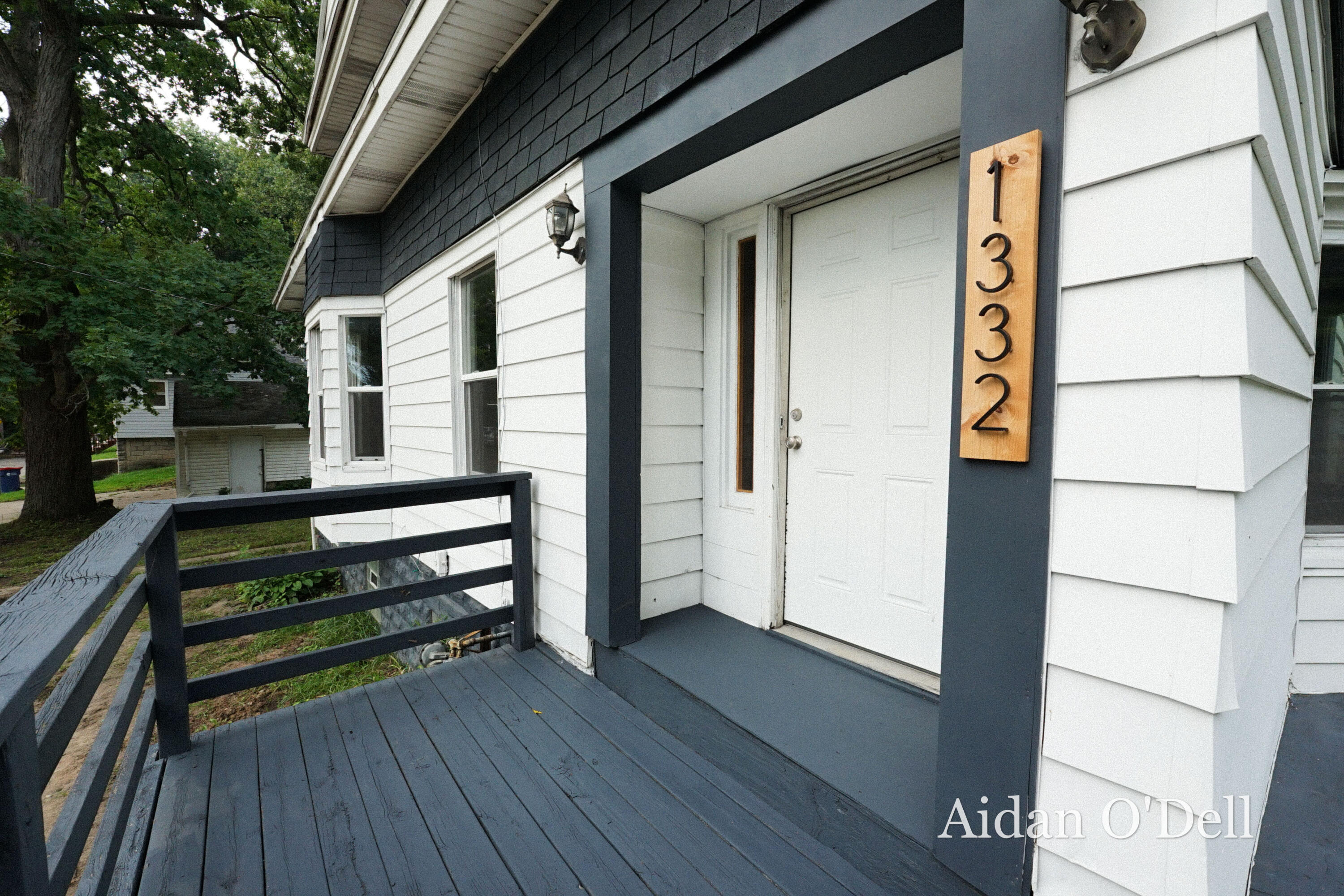 1332 Bridge Street Nw Property Photo 2