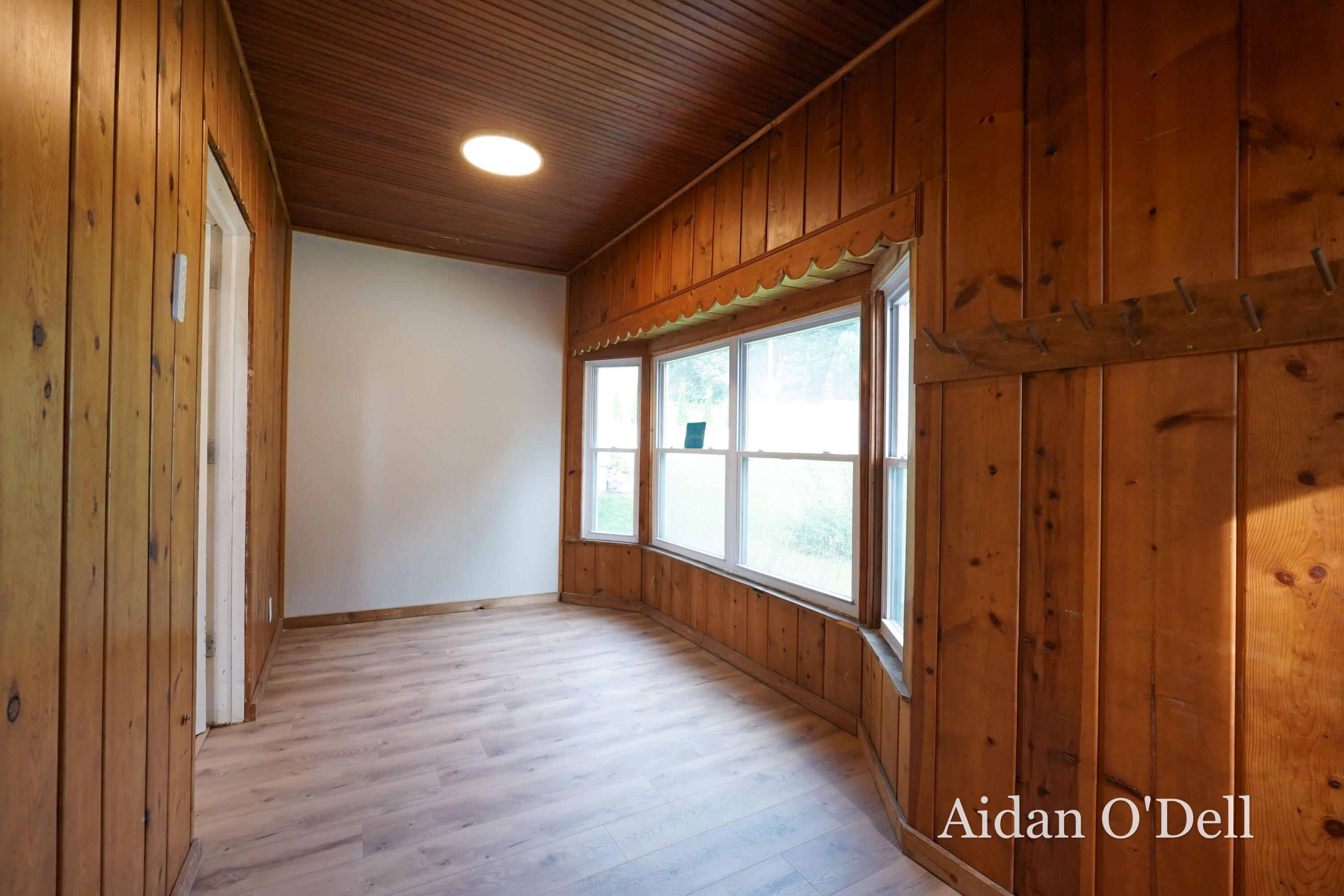 1332 Bridge Street Nw Property Photo 4