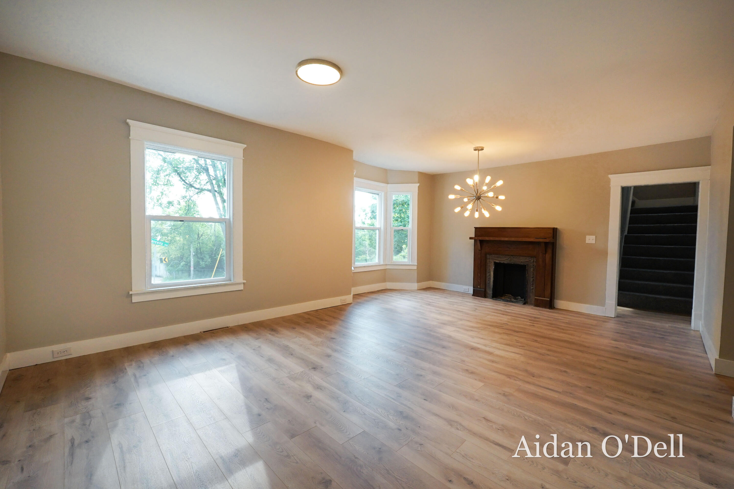 1332 Bridge Street Nw Property Photo 5