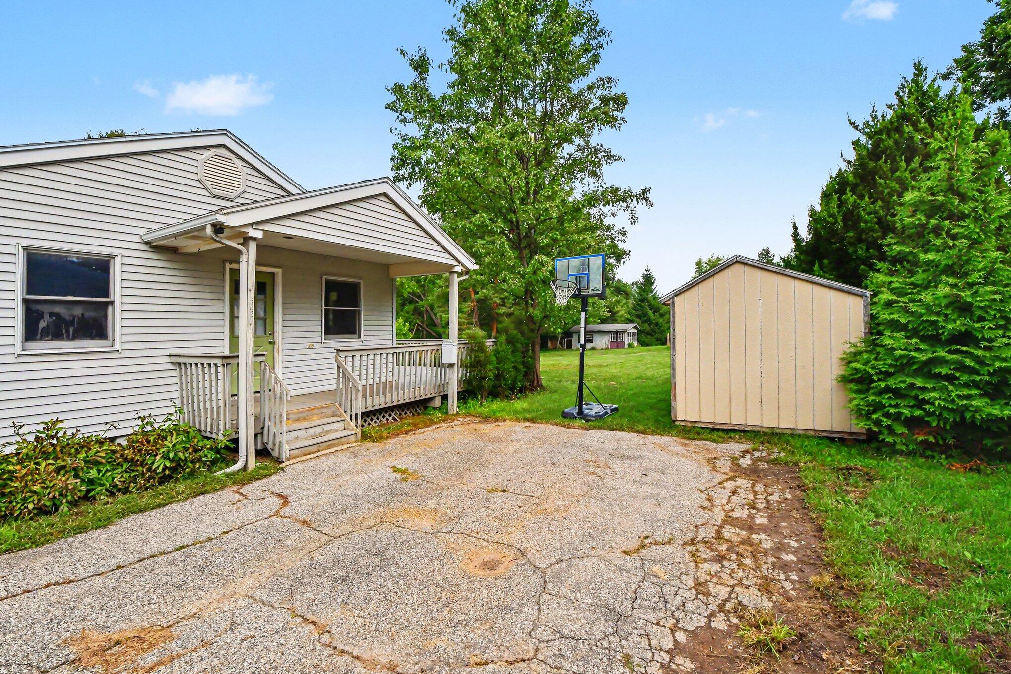 2146 Engleside Drive Se Property Photo 31