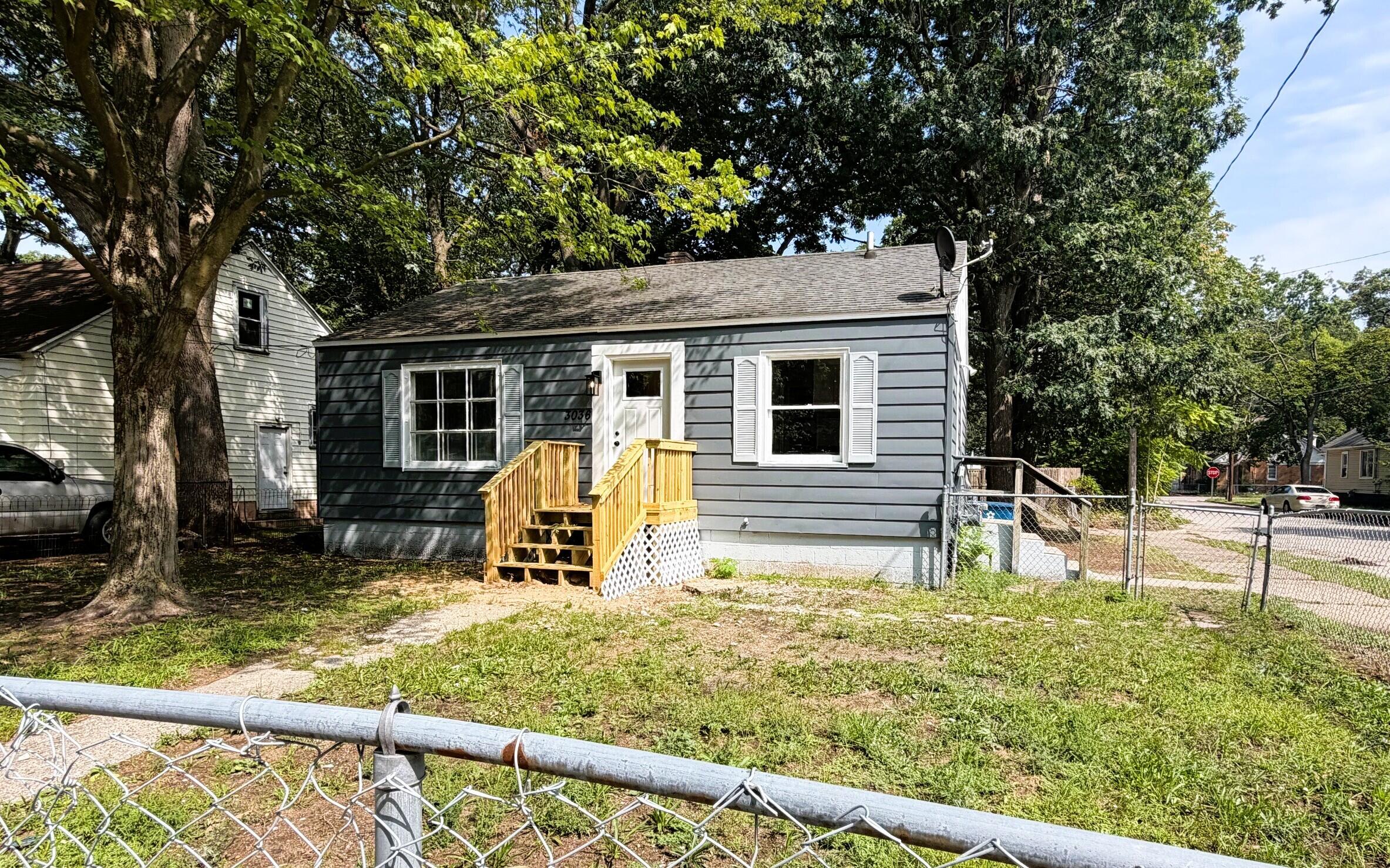 3036 7th Street Property Photo 1