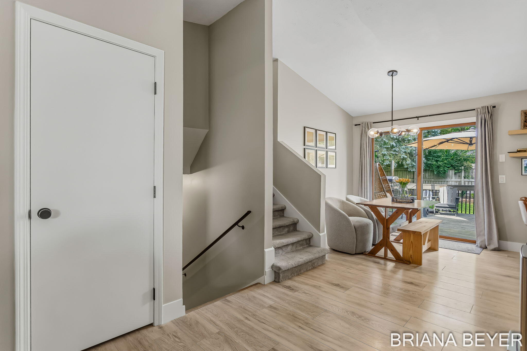 4143 Dennis Court Property Photo 12