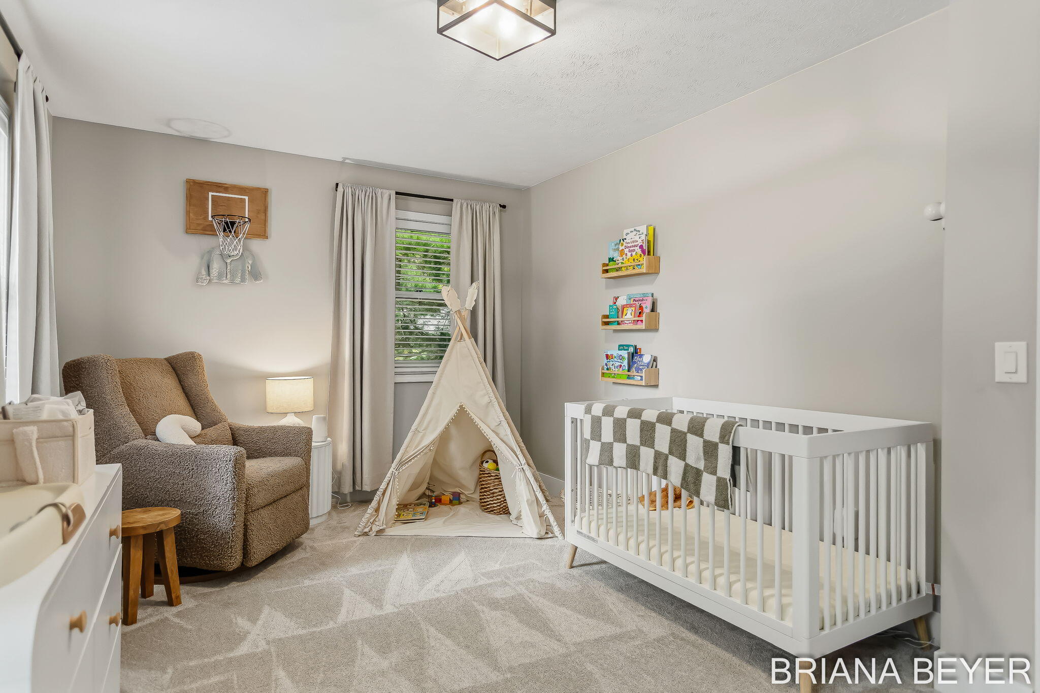 4143 Dennis Court Property Photo 23