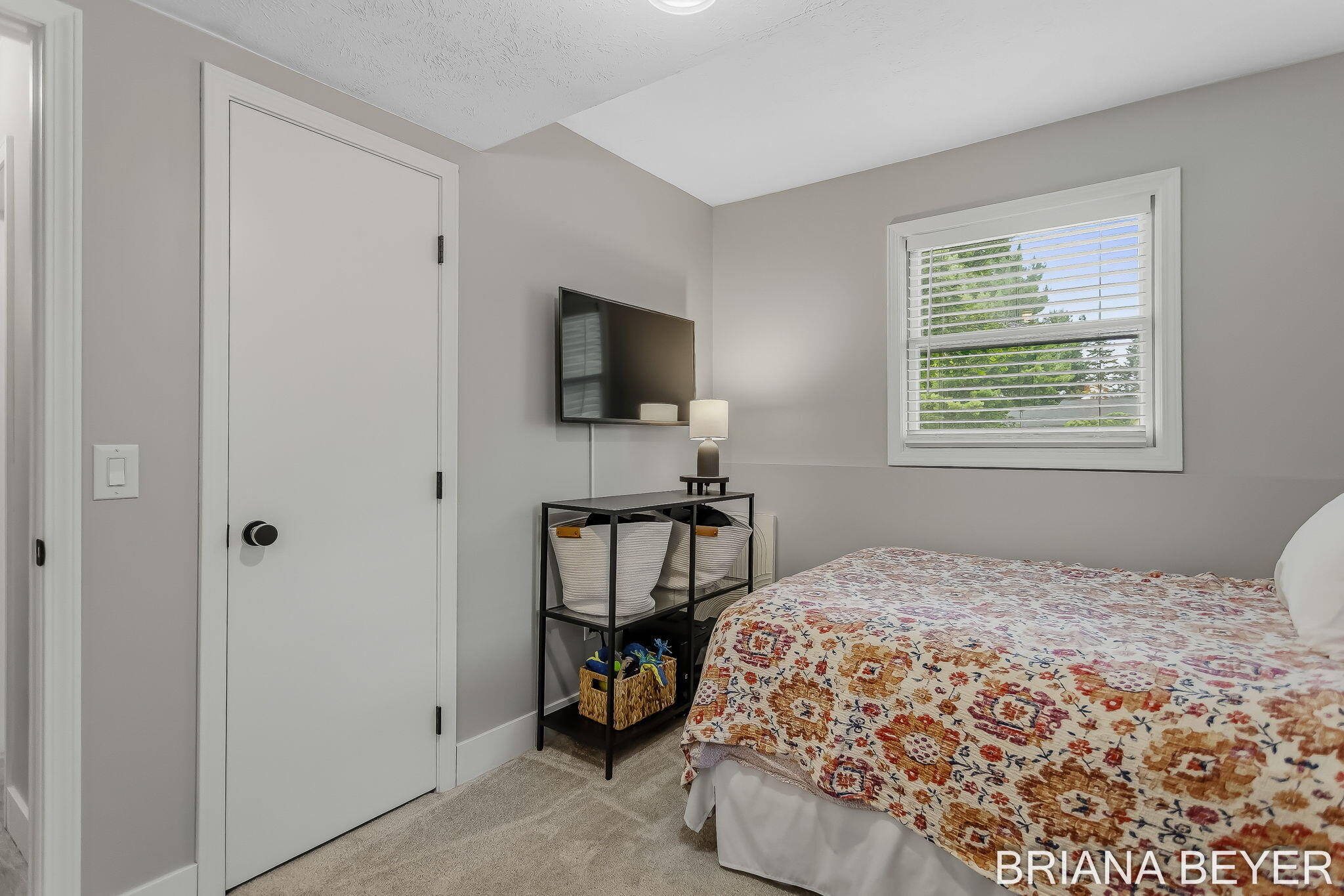 4143 Dennis Court Property Photo 26