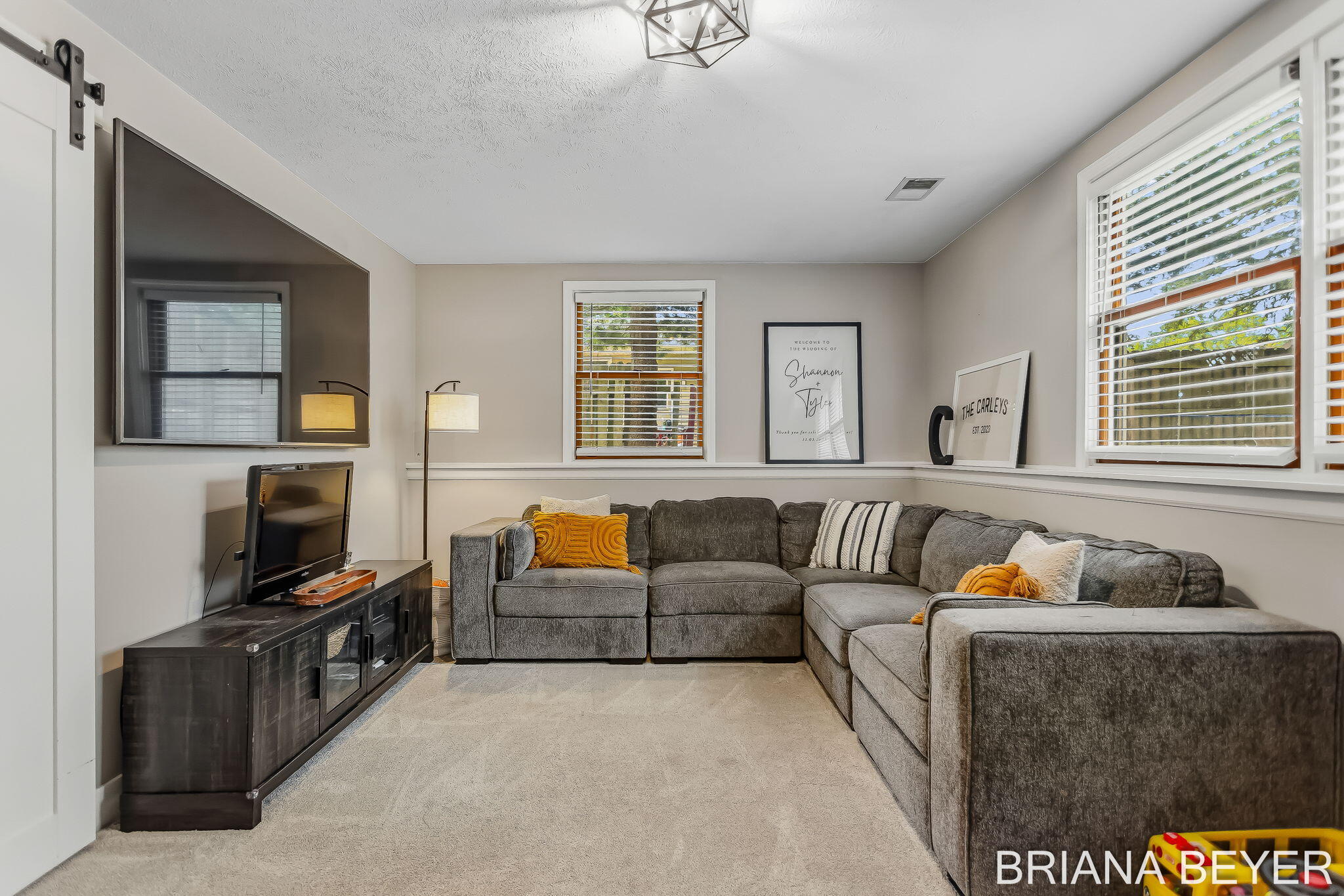 4143 Dennis Court Property Photo 33
