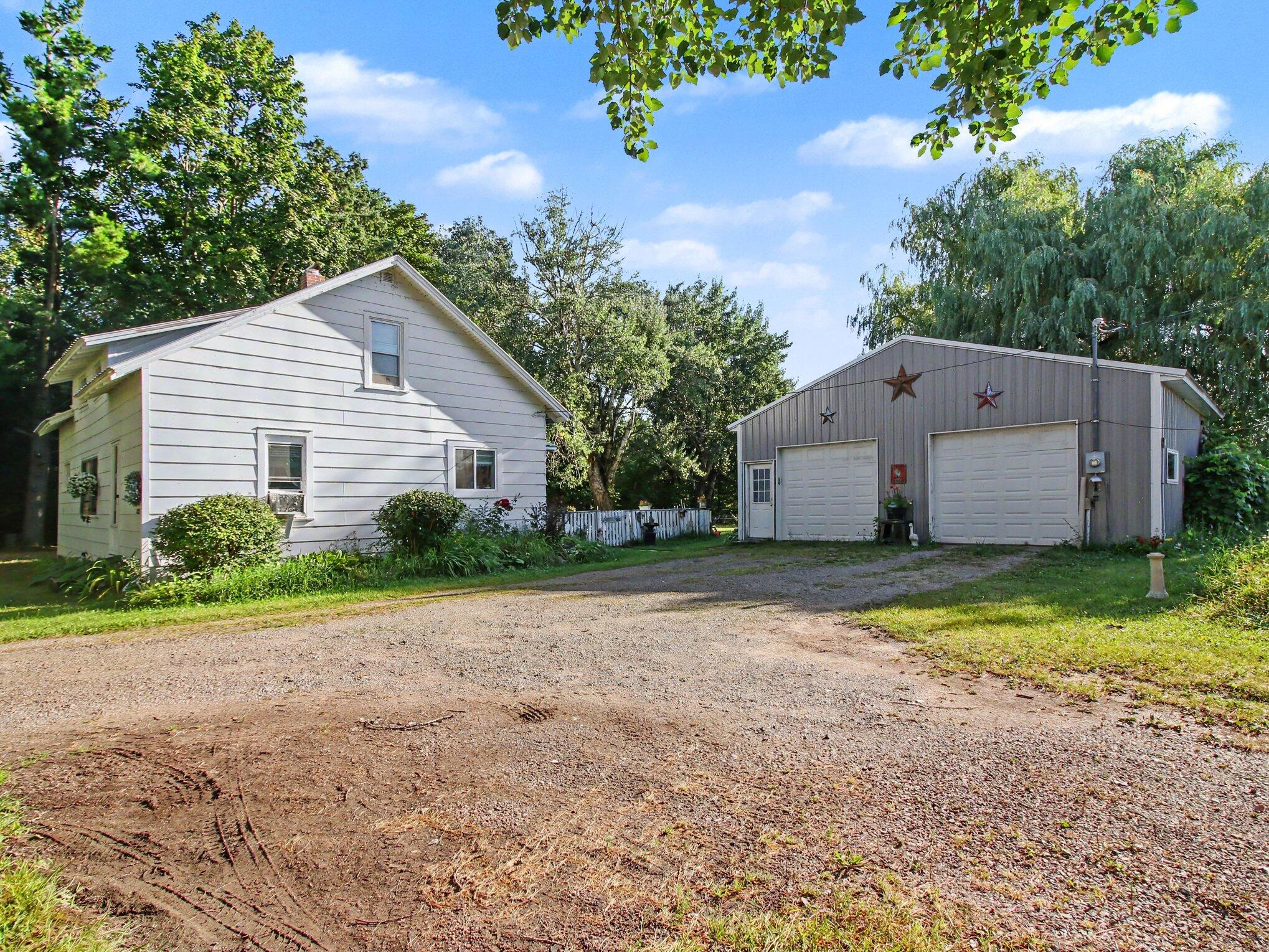 12222 Butler Road Property Photo 1