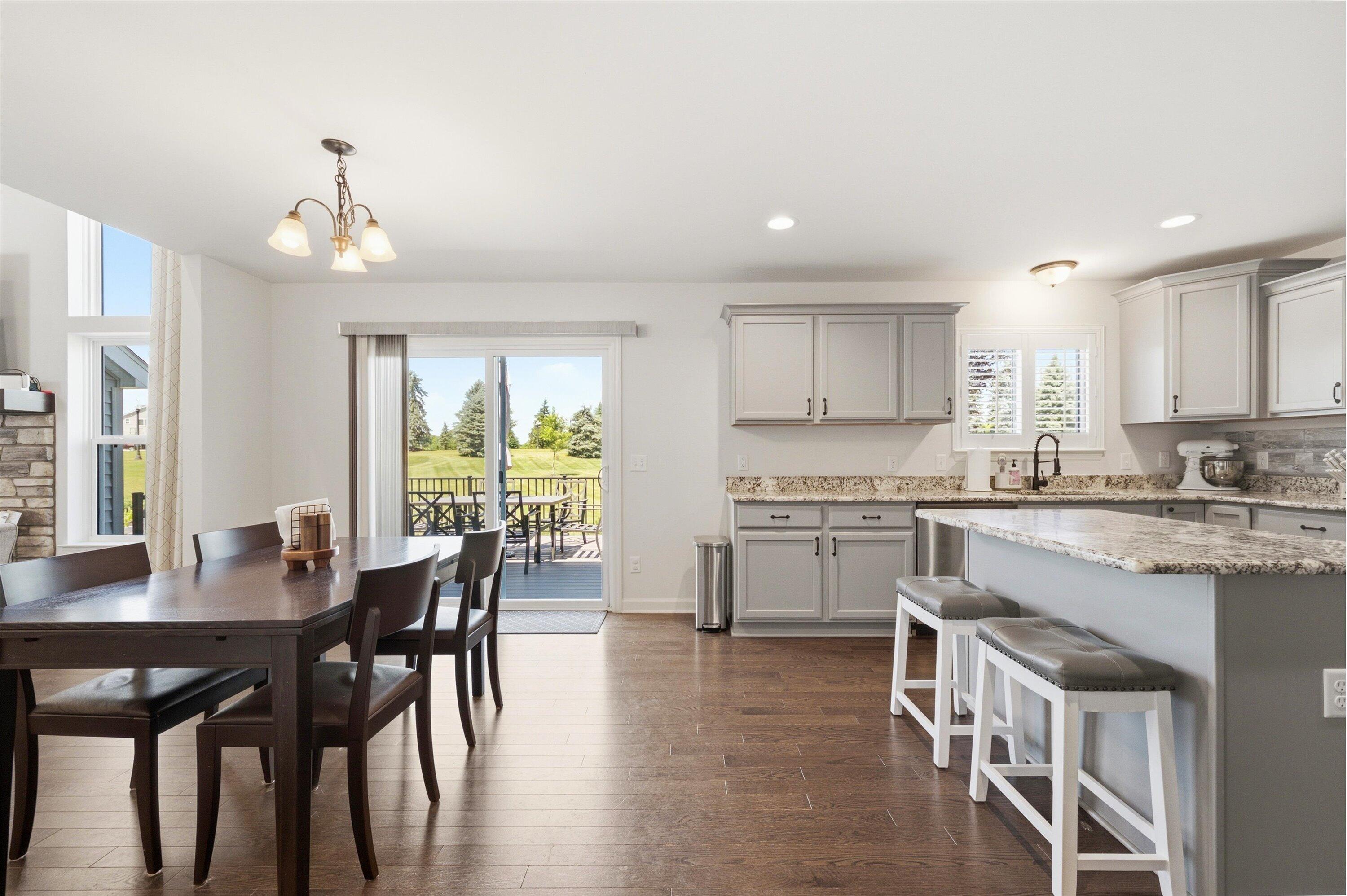 10282 High Meadow Property Photo 6