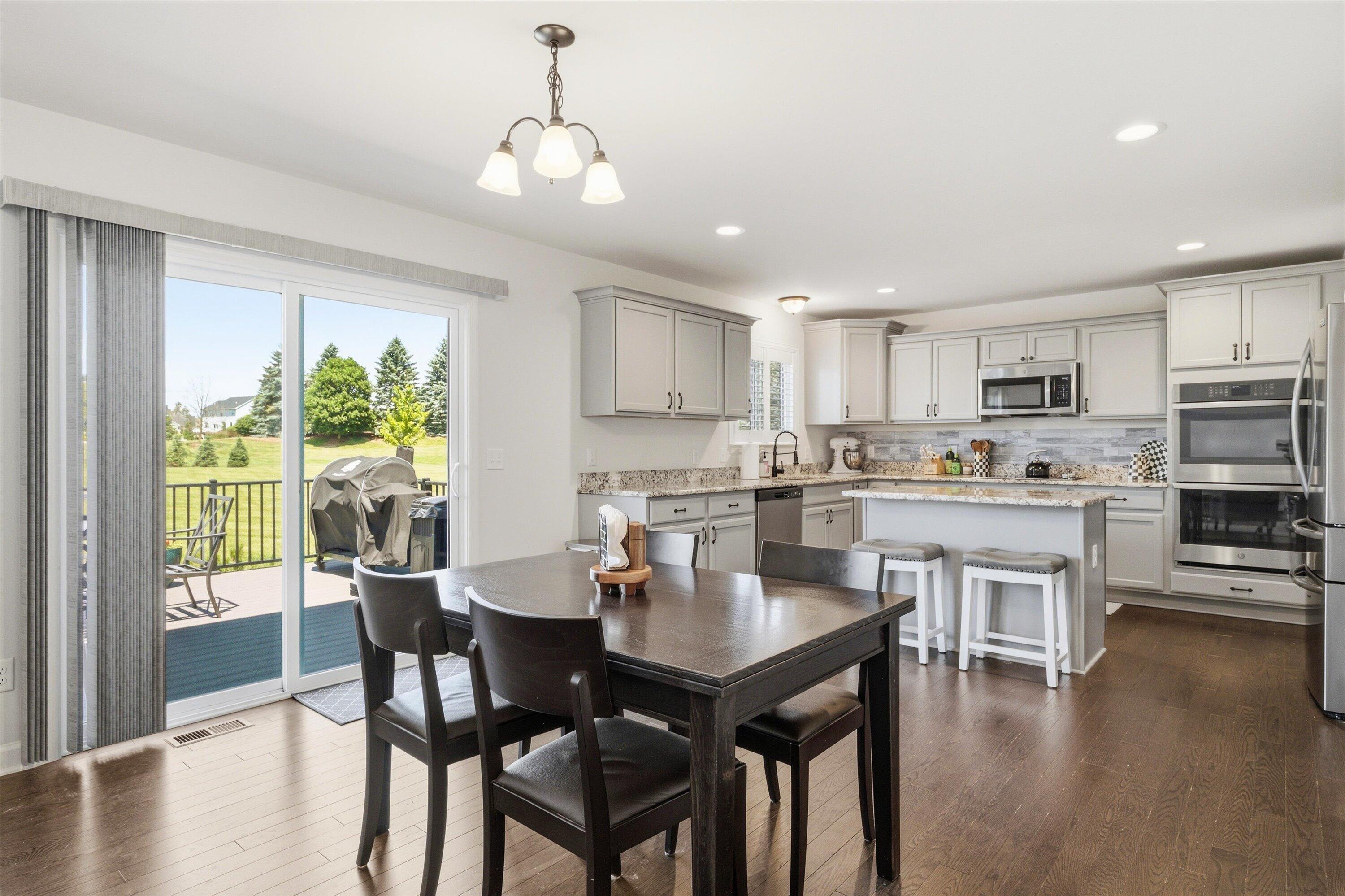 10282 High Meadow Property Photo 15