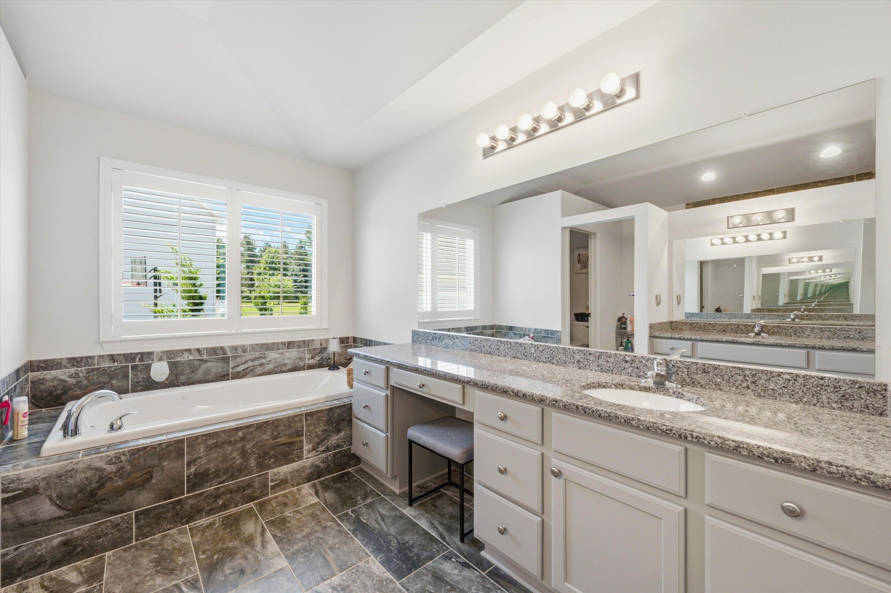 10282 High Meadow Property Photo 31