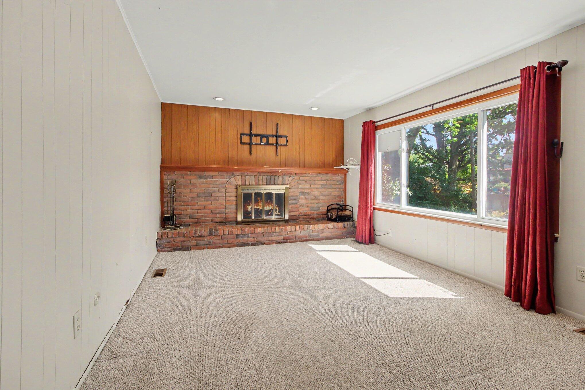 1837 Witmire Street Property Photo 16