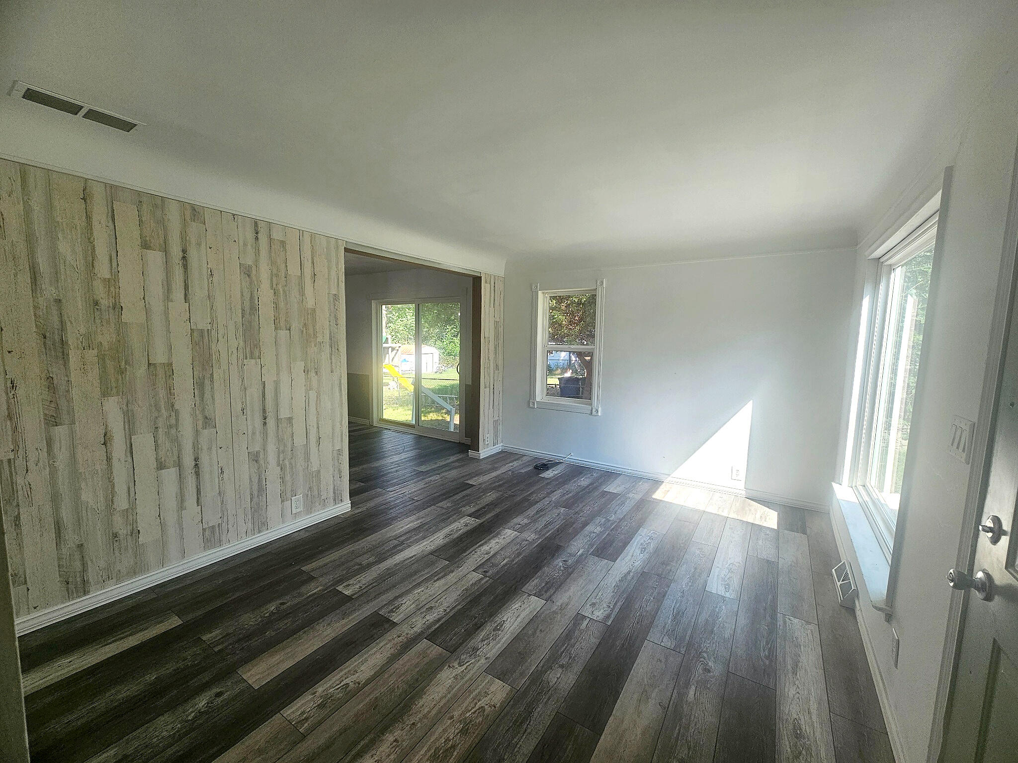 6015 Herbert Street Property Photo 7