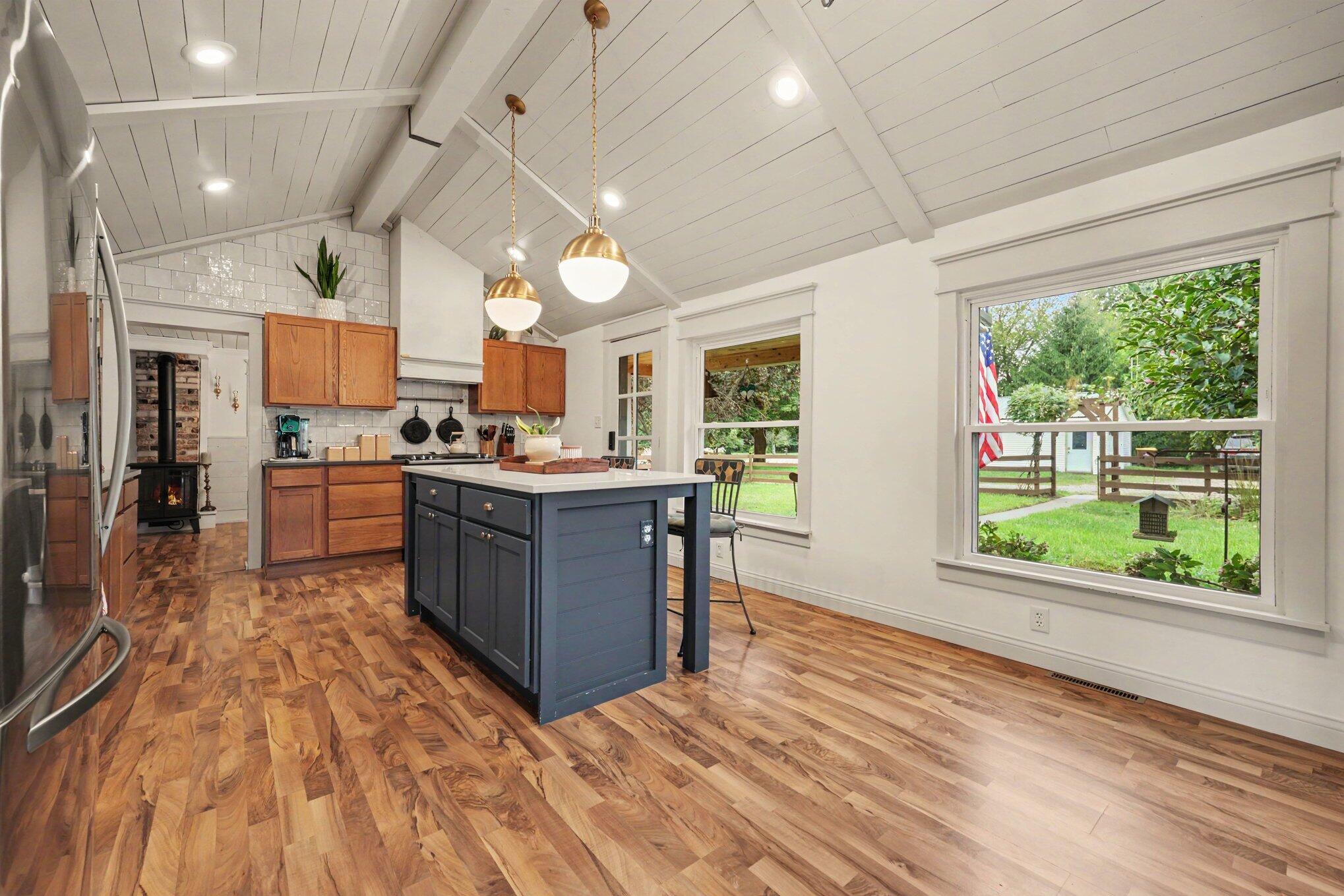 9420 Bluewater Highway Property Photo 3