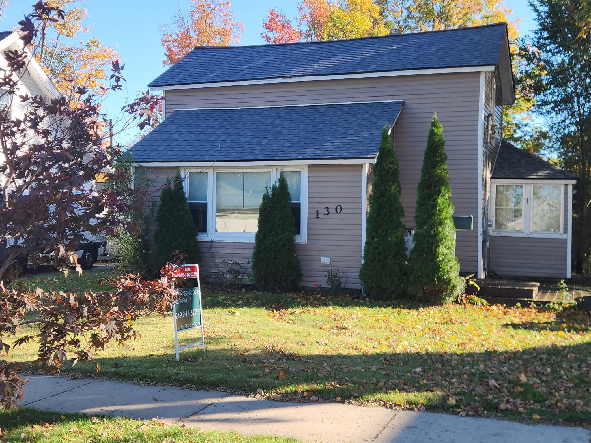 130 E Sycamore Street Property Photo 1