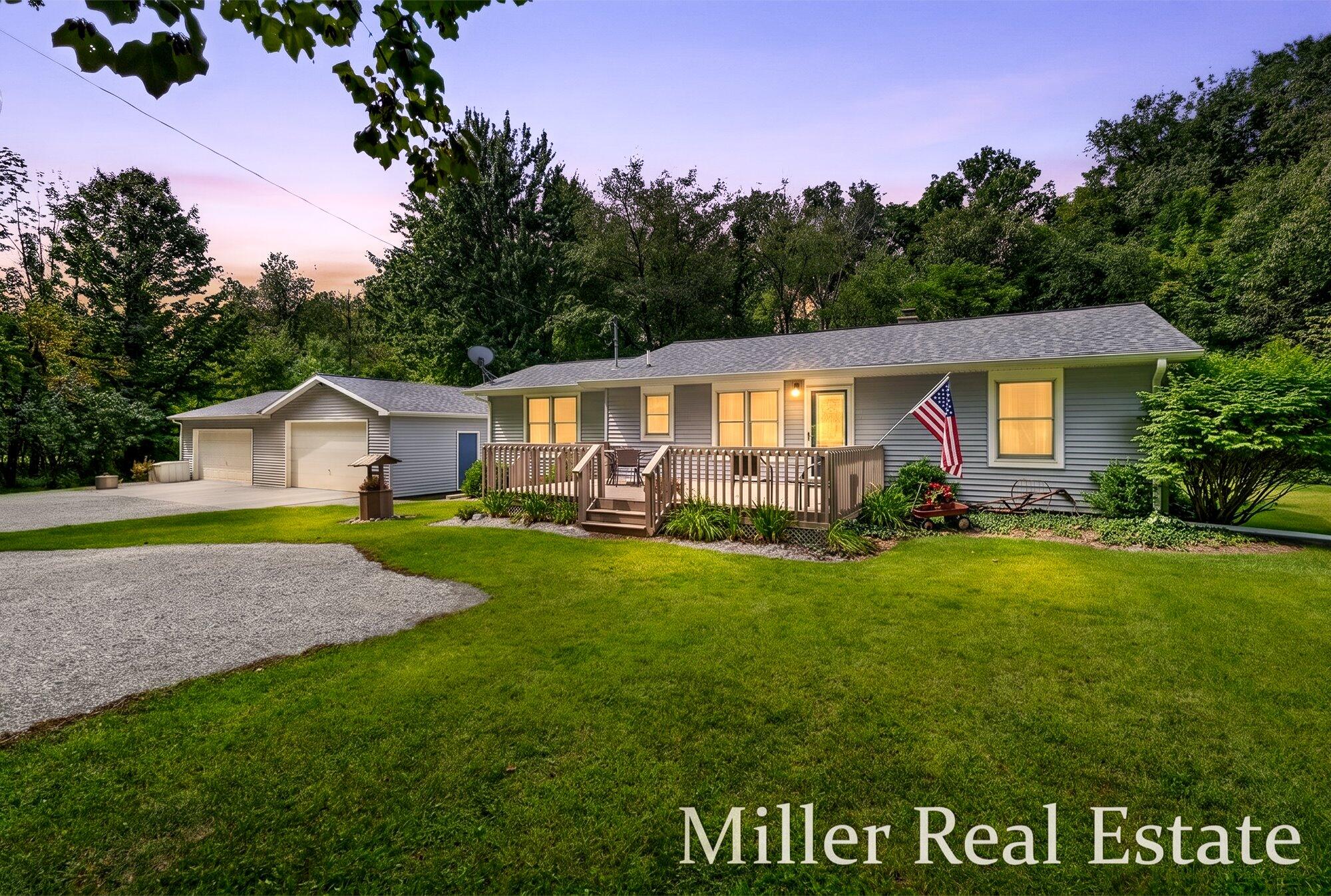 4695 Farrel Road Property Photo 1