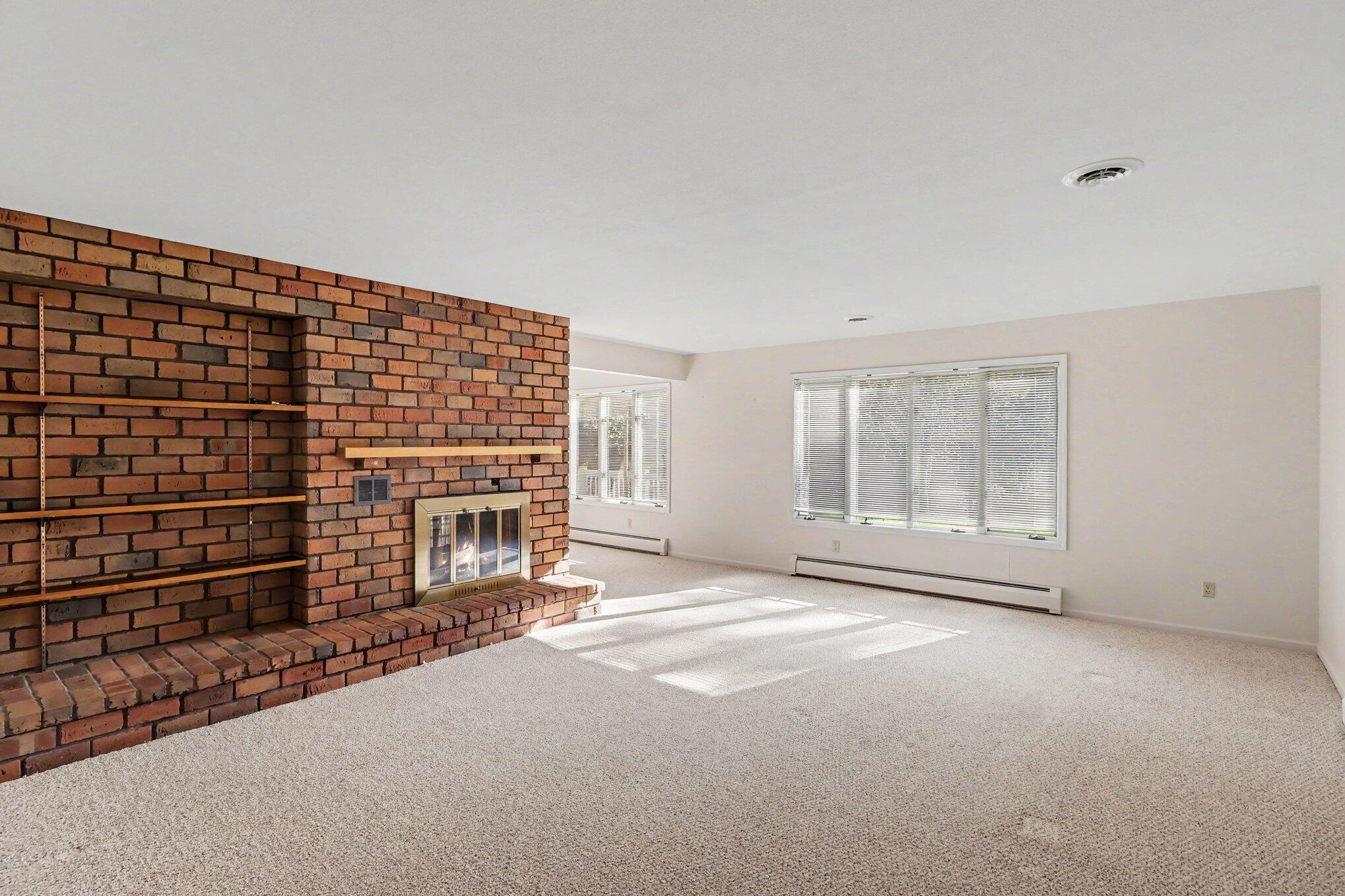 603 Beechwood Drive Property Photo 4