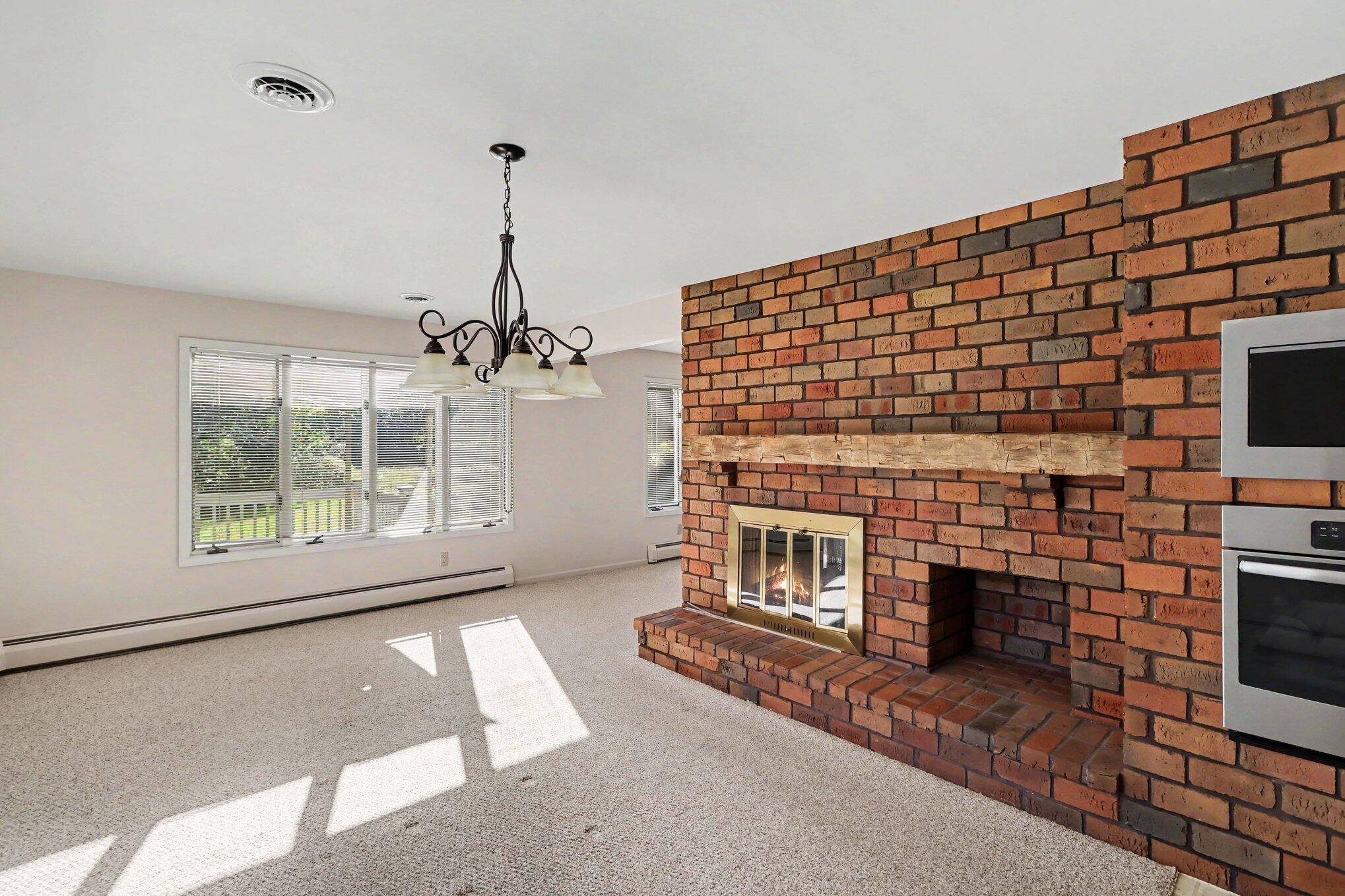 603 Beechwood Drive Property Photo 6