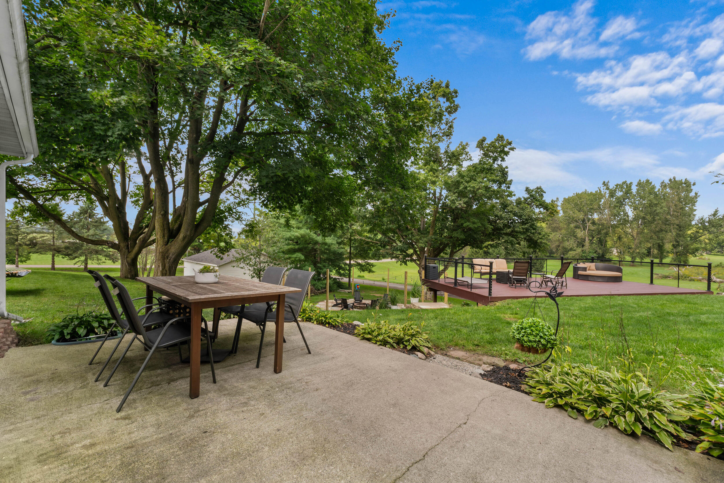108 Boies Street Property Photo 10