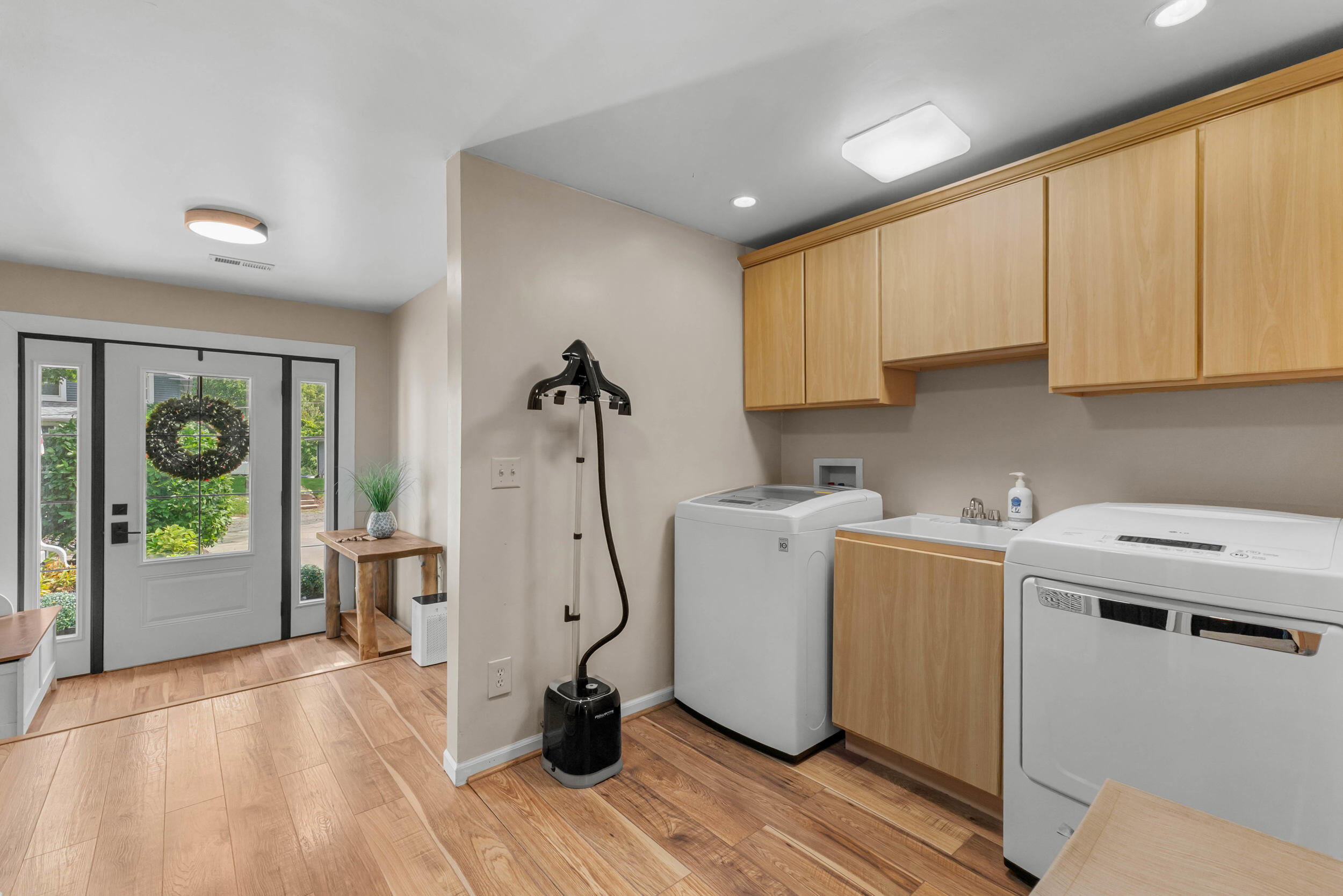 108 Boies Street Property Photo 15